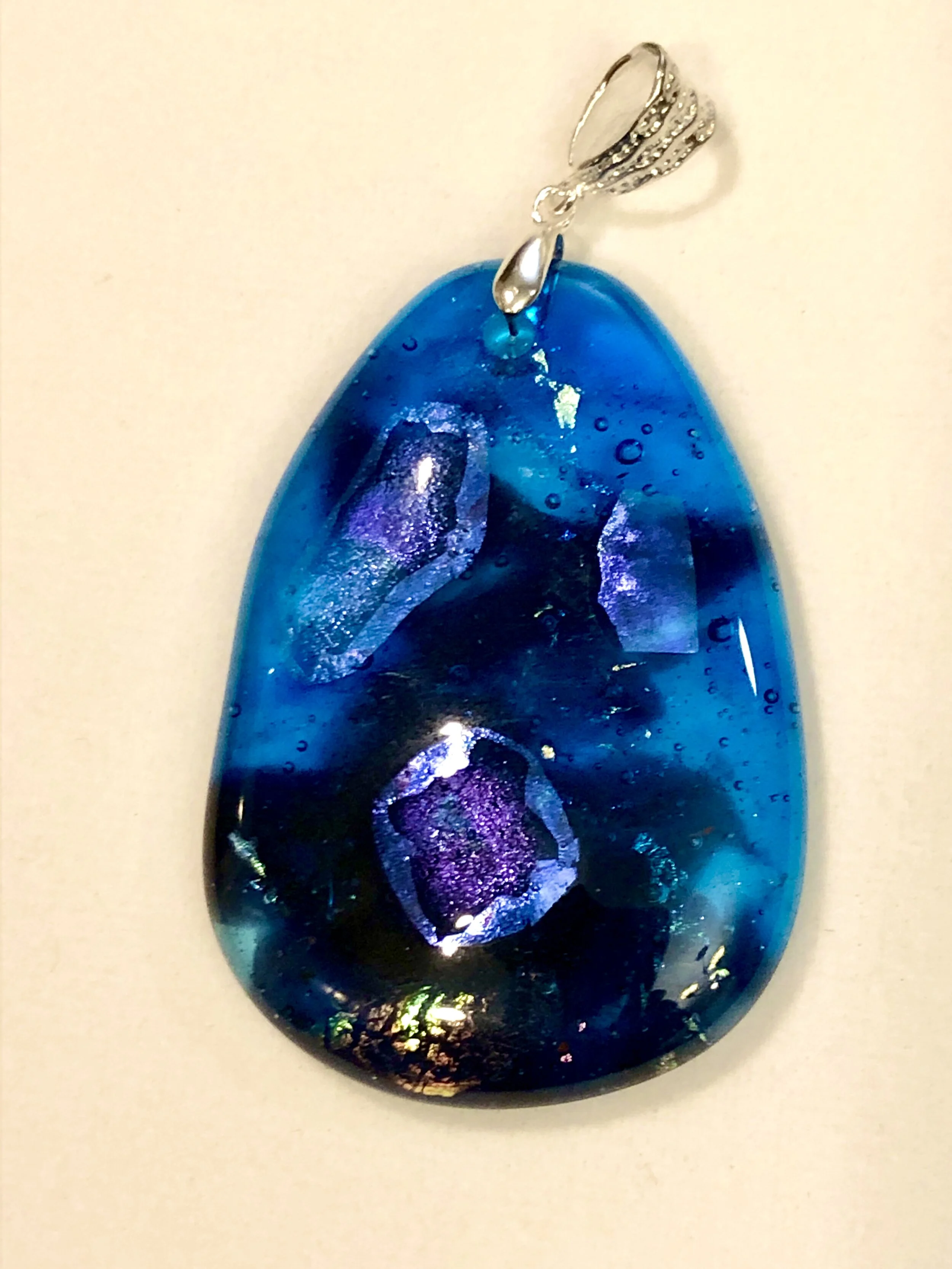 04FE1AD1-5B7D-409A-8401-65B3045E8E84