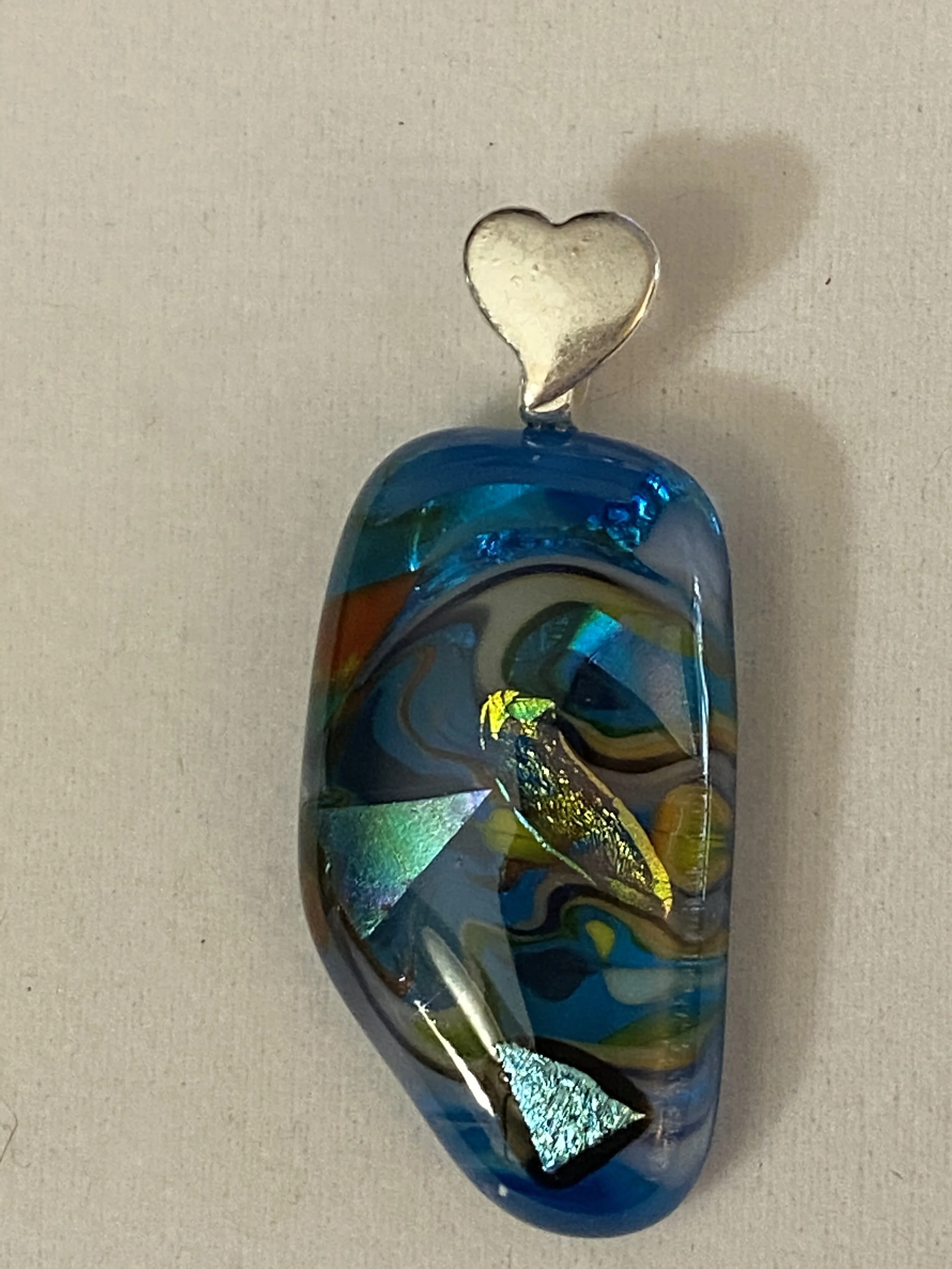 40459888-263F-48C9-9DD1-218F3776A66F