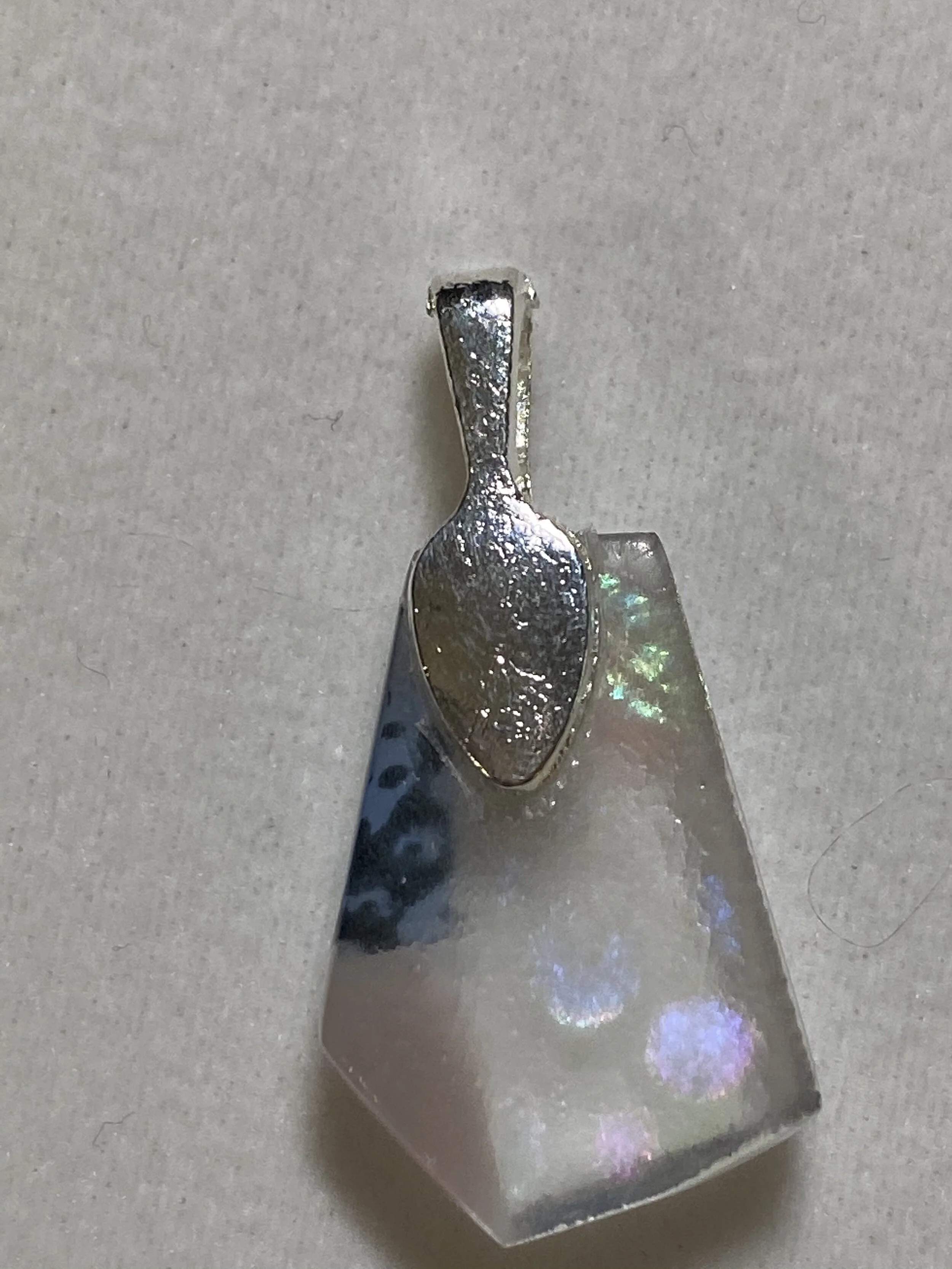 6D2A4F42-E10E-4F98-A19F-DEC875317F43