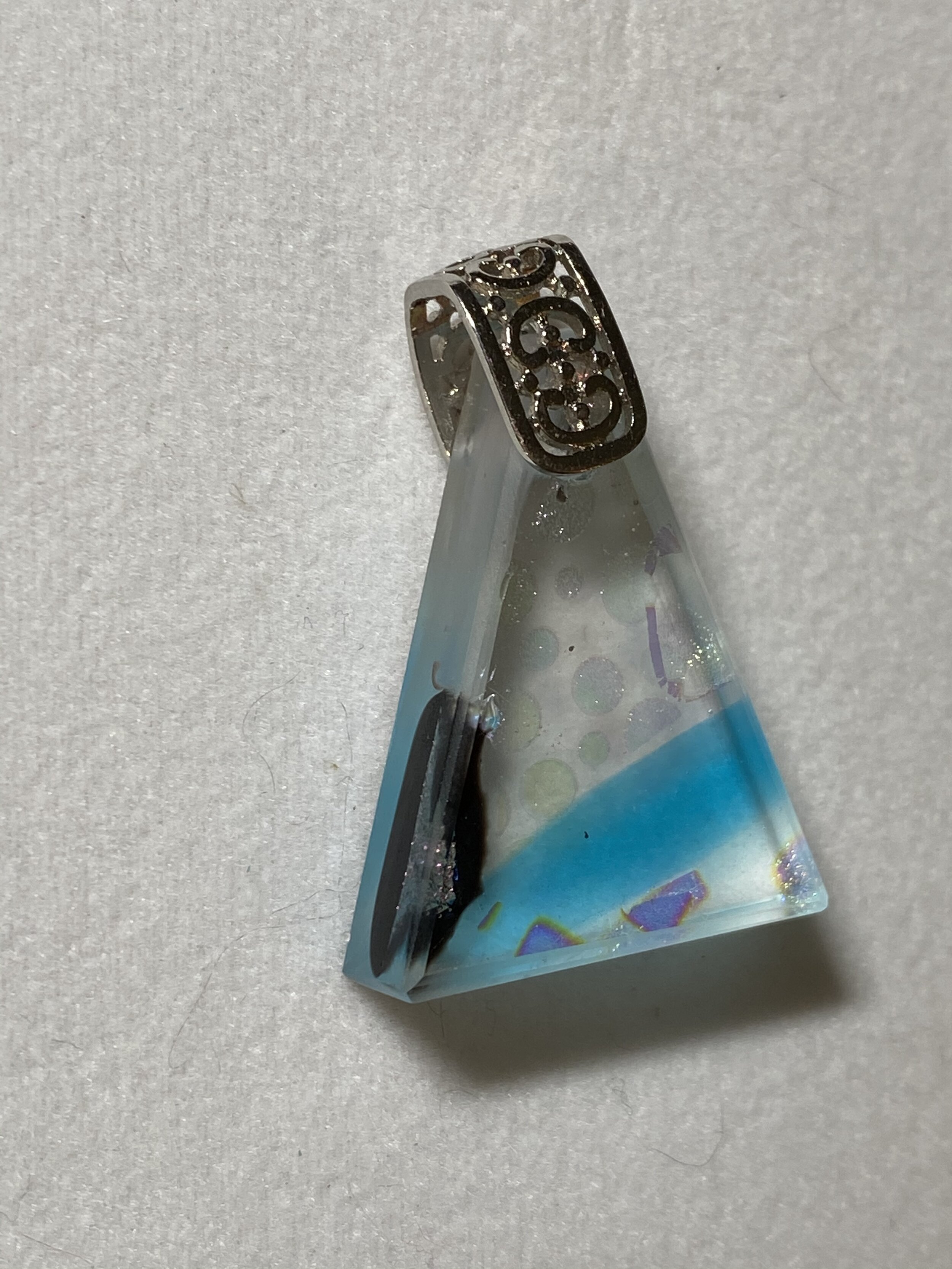 BEE0DD91-5E11-4FBD-858E-DE83139290A4