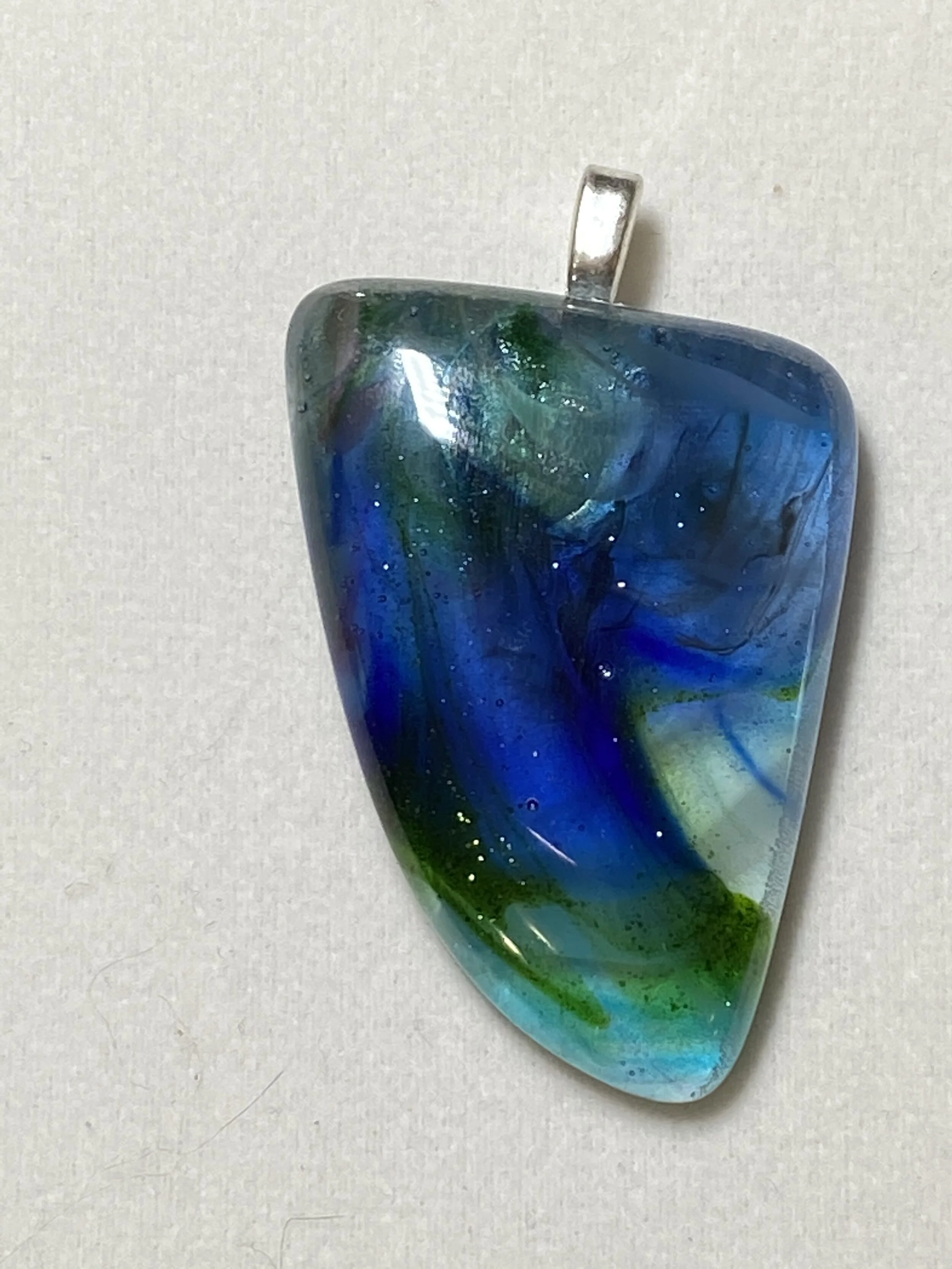 D4B6BF03-DA46-4E28-82BD-CB07D1ADD823