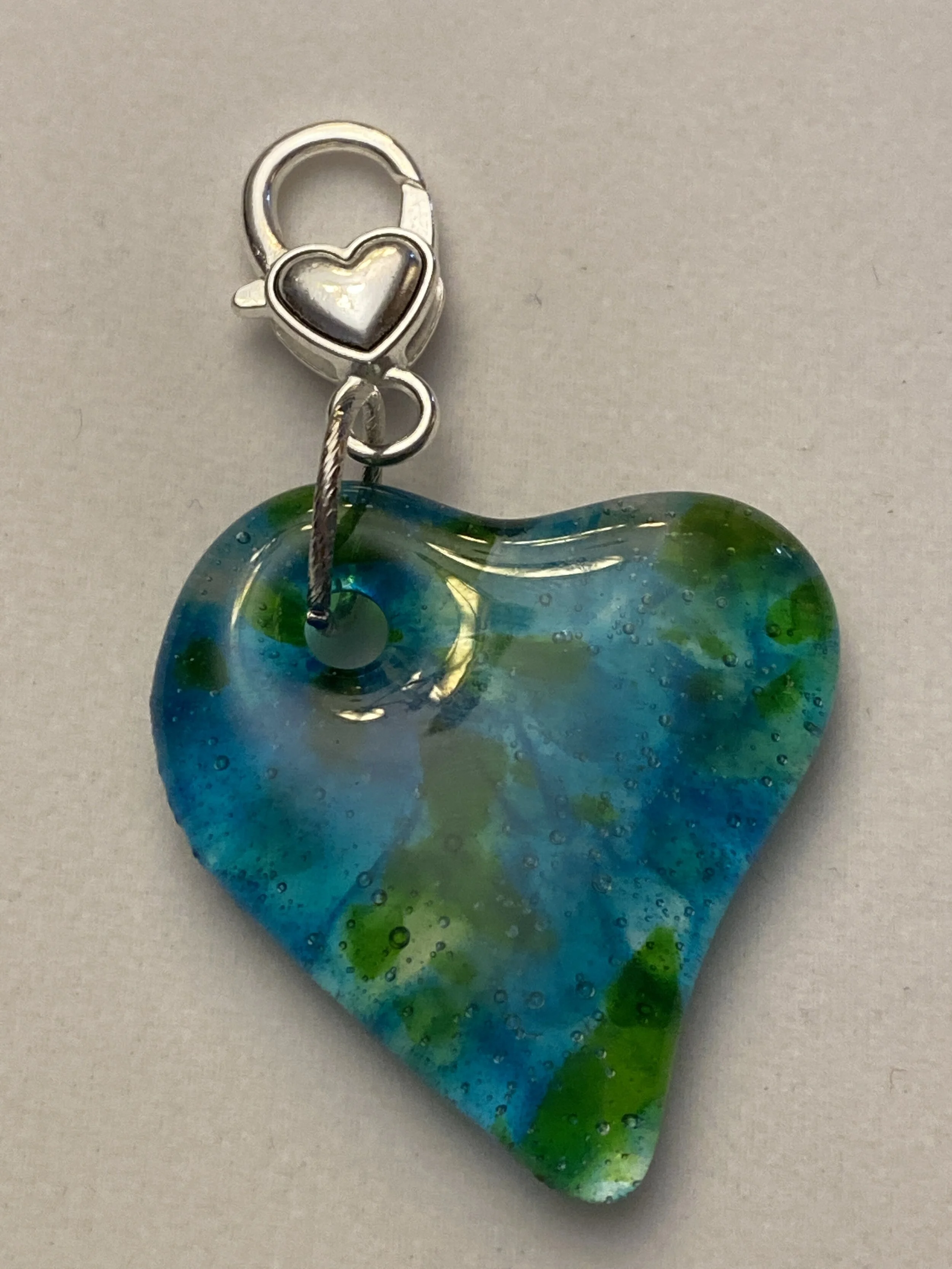 156C01F8-21D1-44C0-B4A6-CEE7B36A63CC