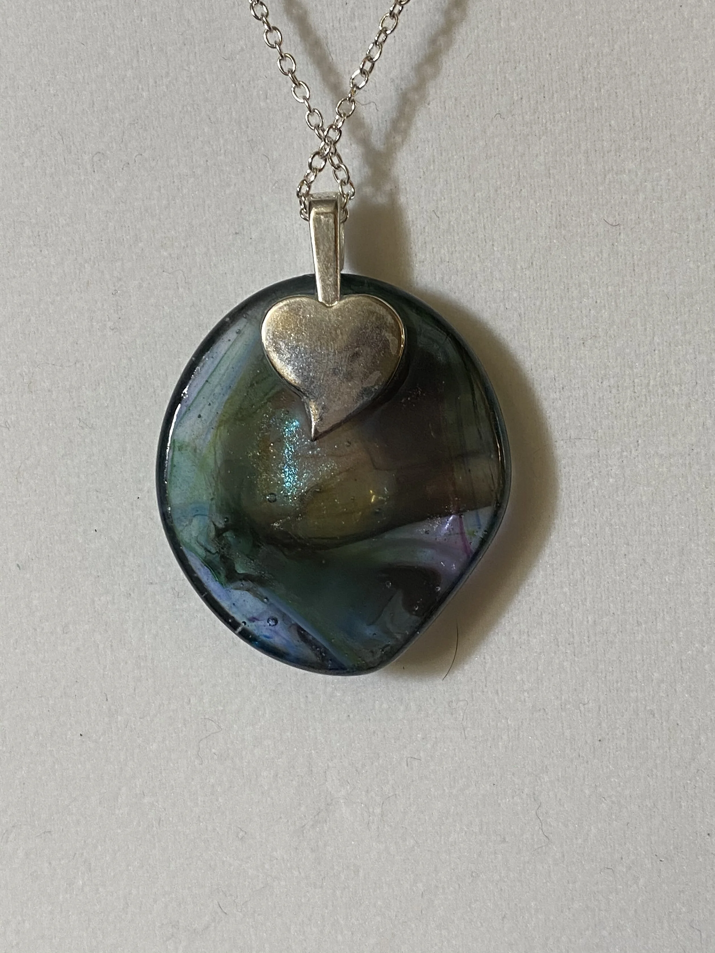 F6E5A61B-33C6-4AC1-920C-4B6CC19A4861