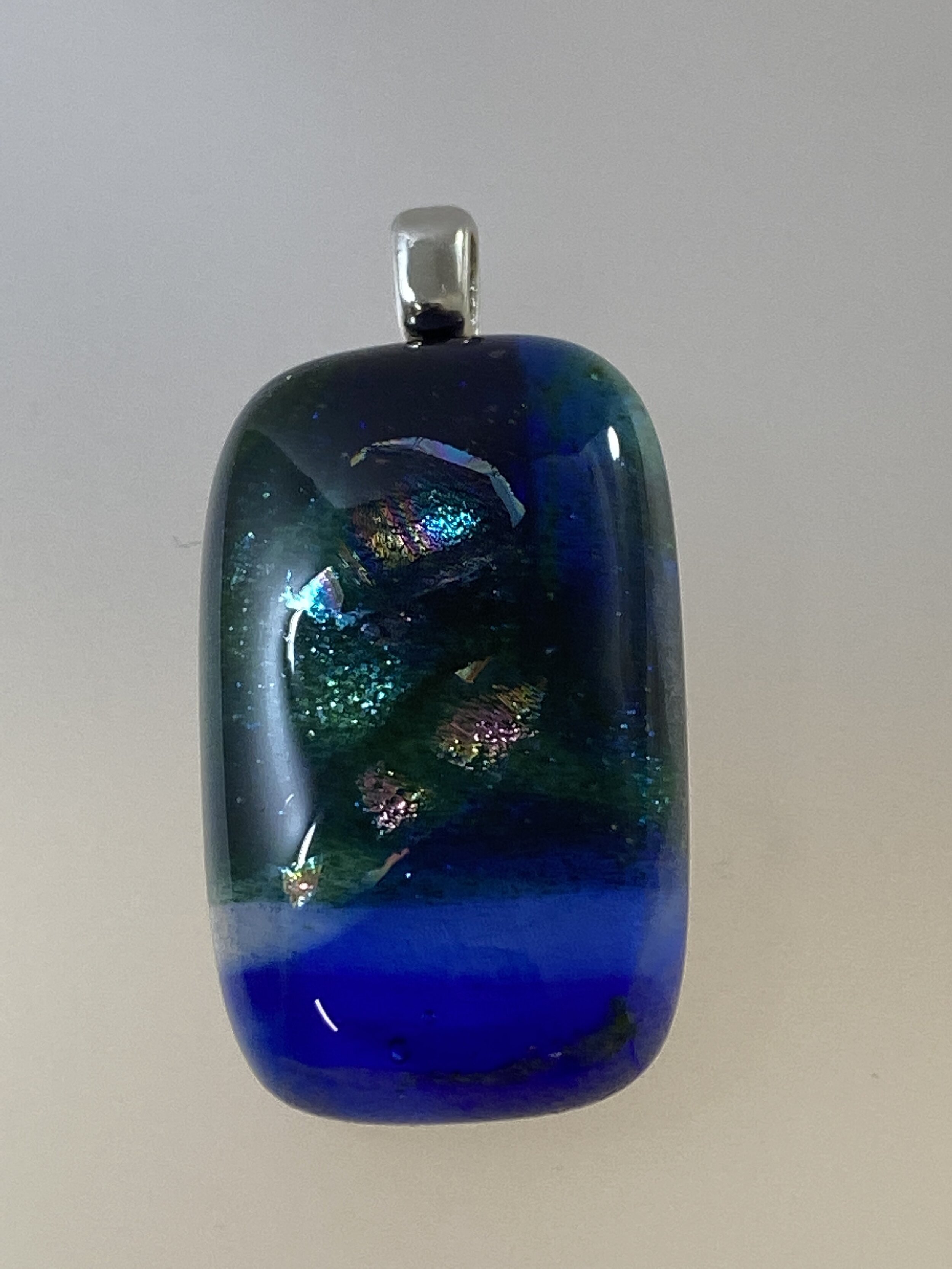 96C43E96-F988-47D9-86DC-E35FC4E985A3