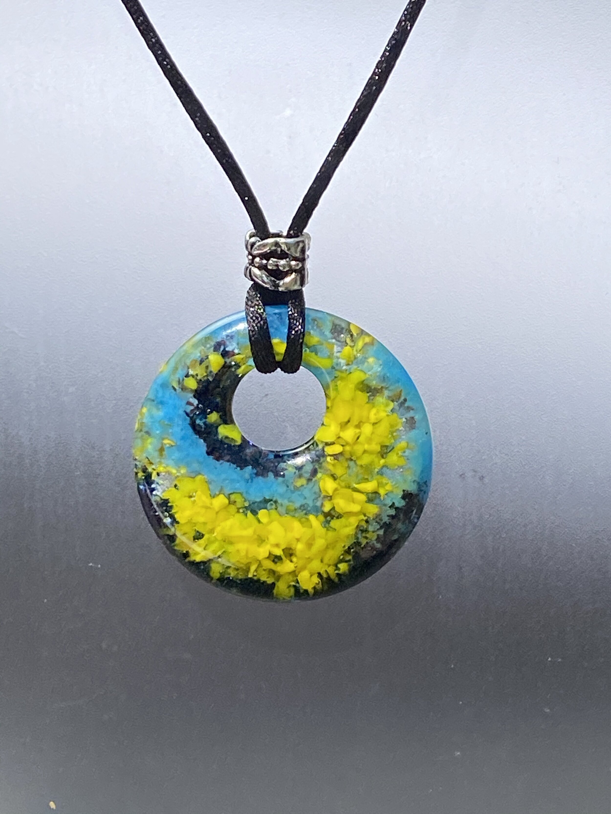 9DC2BB51-CCE2-4E3E-9A7E-783B1A498408