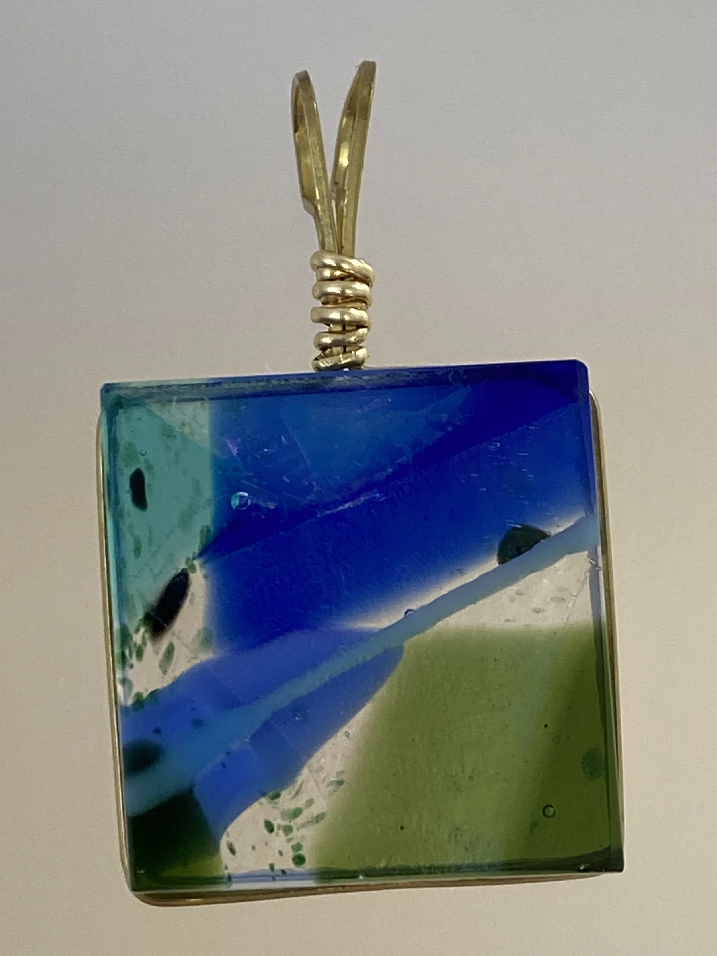 D838C047-C529-4372-90FF-312EBBBD3A1C