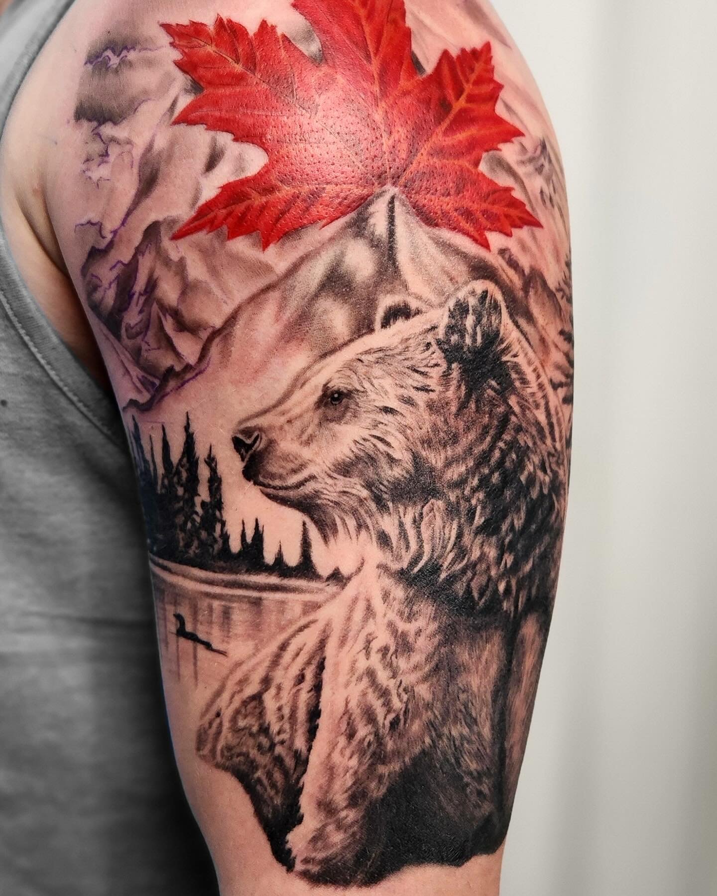Bear and Maple Leaf half sleeve 🐻🍁 #tattoo #blackandgreytattoo