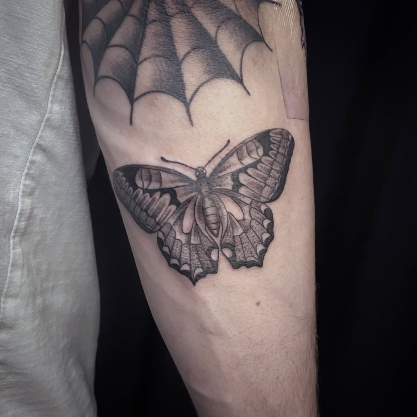 🧈 🪰
Butterfly outer forearm piece
.
.
.
#tattoo #tattoos #butterfly #blackwork tattooartist