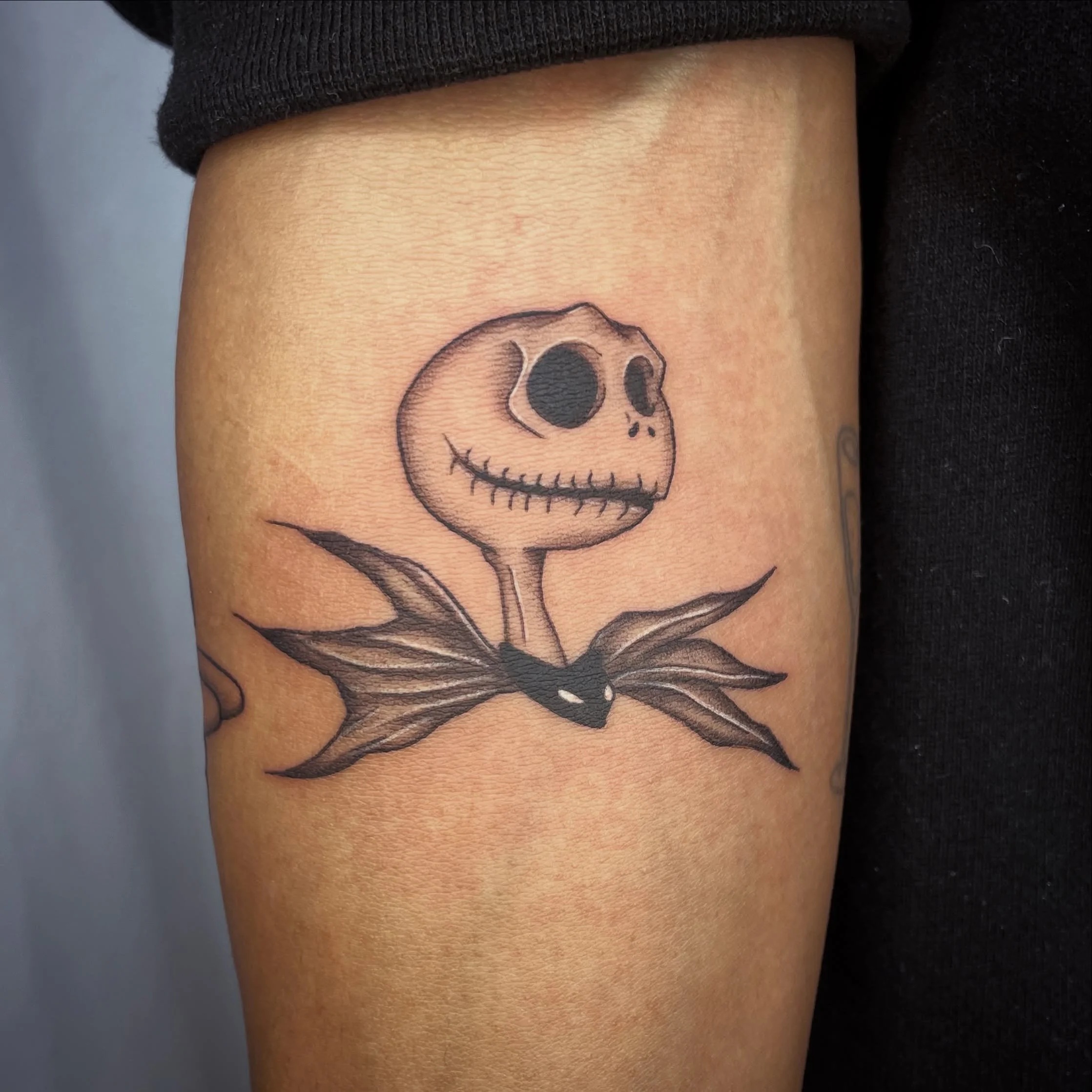 Jack Skeleton 🎃 👑
.
.
#tattoo #nightmarebeforechristmas #halloween #jackskellington #spooky