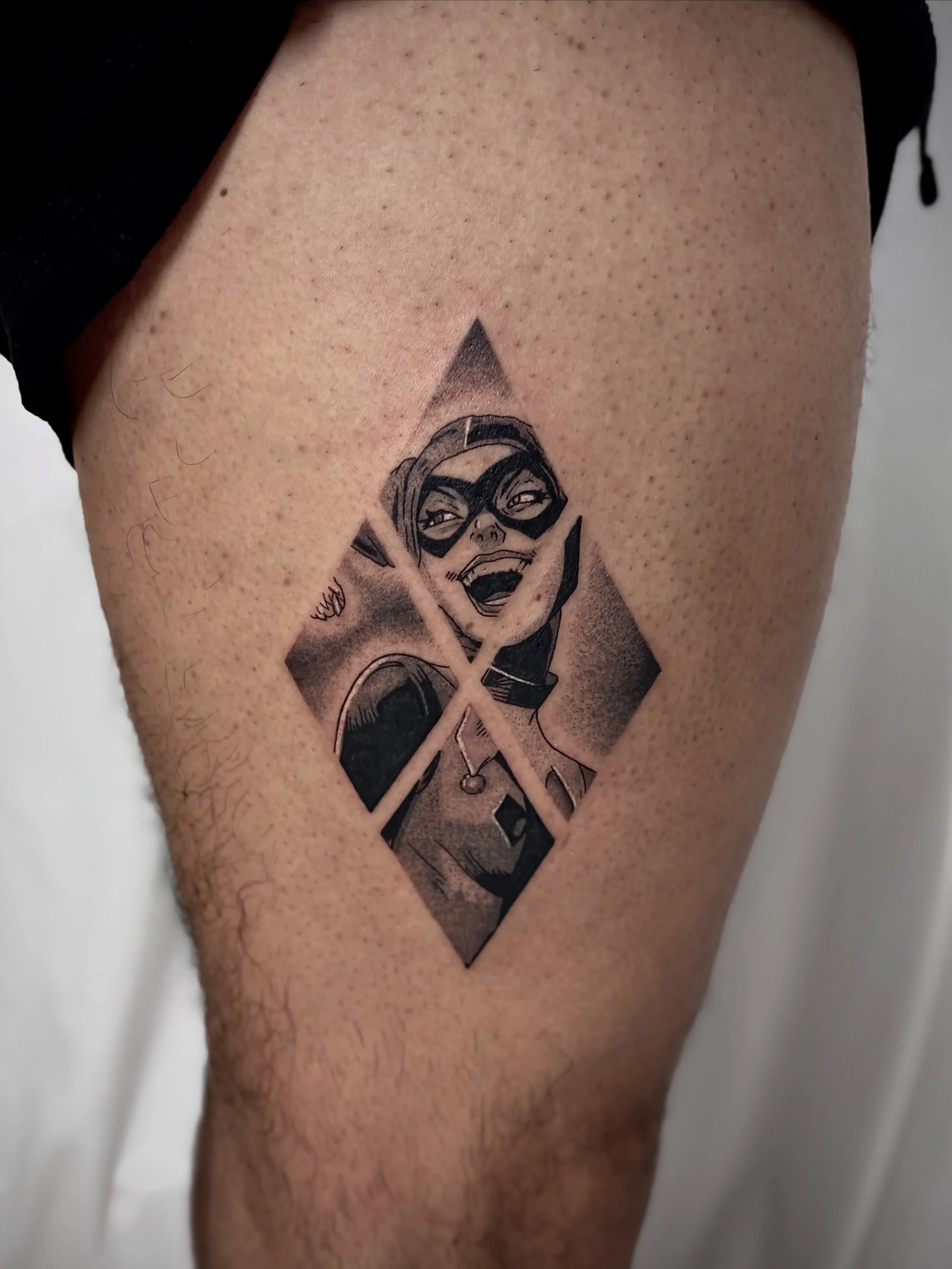 Harley quinn from my flash! Check out my flash designs for more cool flash like this. 
-
#tattoo #harleyquinn #explore #toronto #mississauga