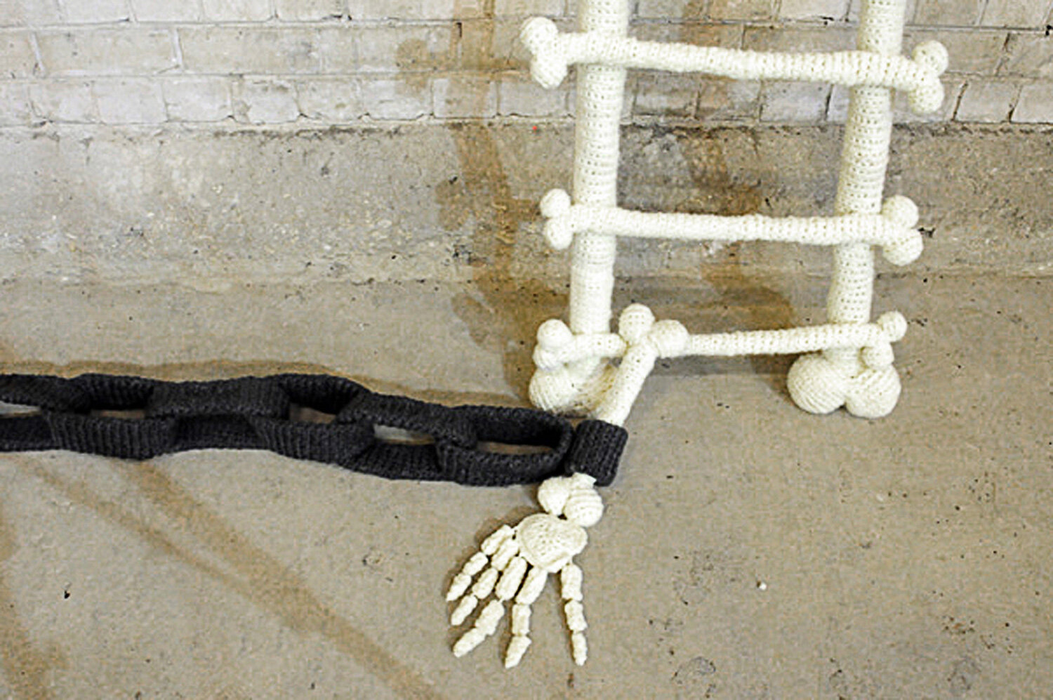 Ladder of Bones, Knitting, 300x250x30cm , 2010