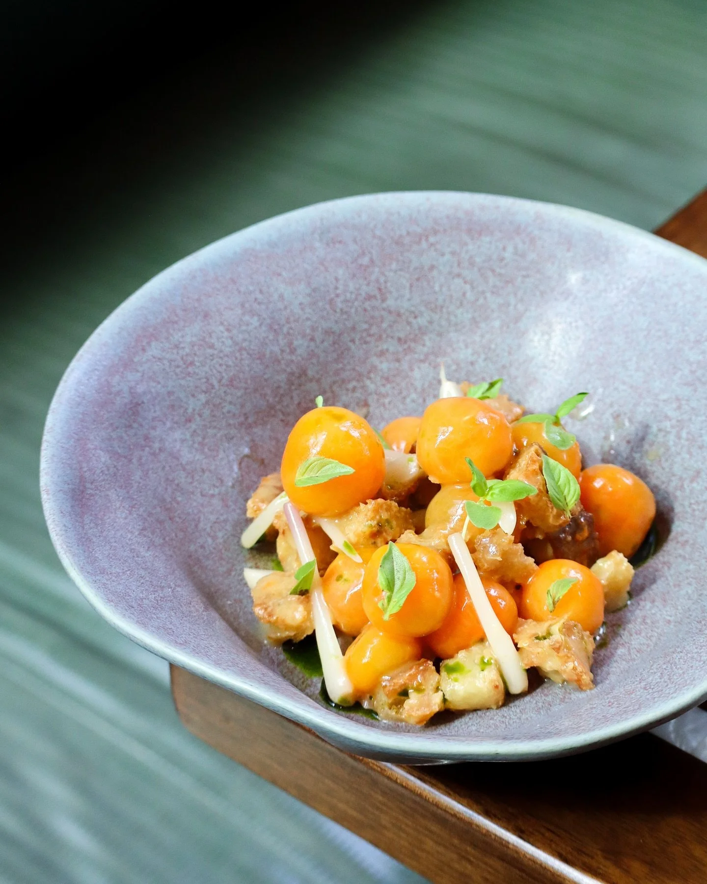 Born of the sun-drenched fields and coastal gardens of Puglia &mdash; where freshness is the only flourish &mdash; this classic dish reminds us that Italian cuisine, at its core, is light, vibrant, and alive with the season.
&nbsp;
Our Acquasala pair