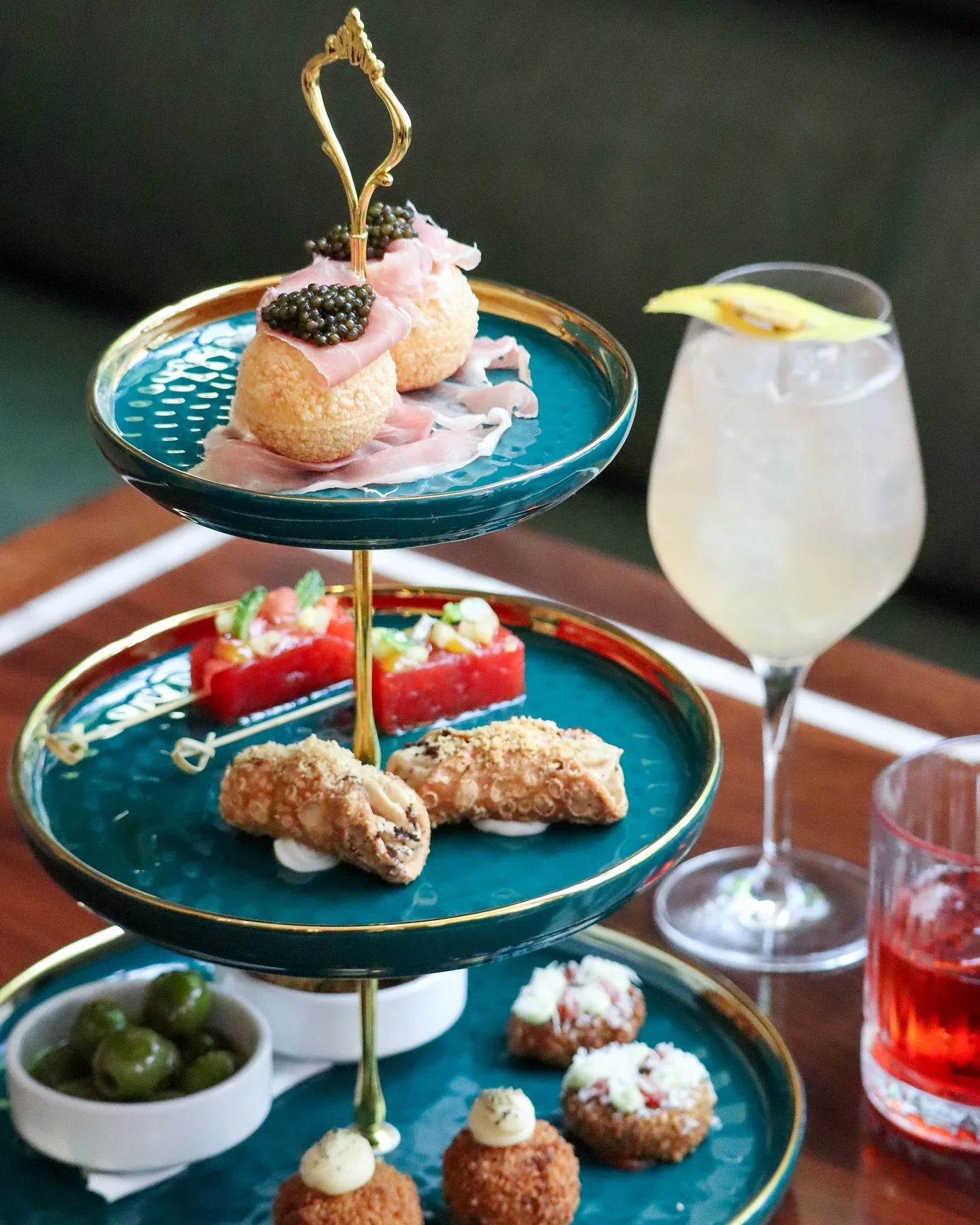 New Afternoon Aperitivo | Daily, 3 pm to 5 pm
&nbsp;
Settle in, sip slowly, and savor a sunlit taste of La Dolce Vita at Yolan&rsquo;s Afternoon Aperitivo.
&nbsp;
Inspired by the charm of Italian piazzas, this daily ritual invites you to unwind with 