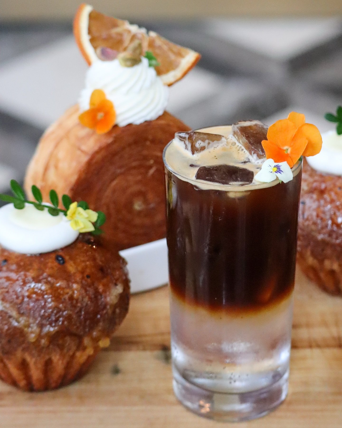 Celebrate spring at our Espresso Bar with Pasticceria Primaverile &mdash; a seasonal collection from Pastry Chef Janrich Amaro.
&nbsp;
Bright citrus, delicate florals, and vibrant flavors take center stage in new pastries, such as Cr&egrave;me Br&uci