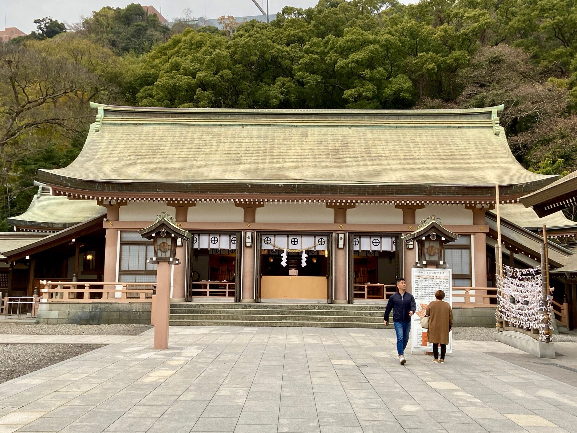 Terukuni Shrine in Kagoshima beautiful main shrine building.jpg