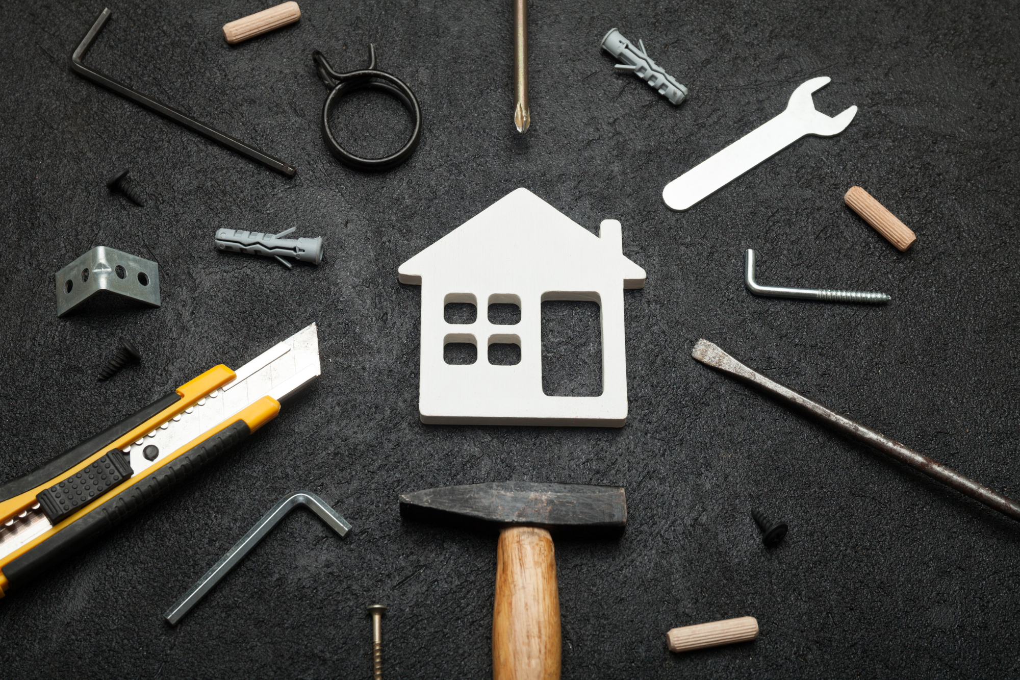 Flipping Houses 101: A Comprehensive Beginner's Guide to Profitable Real Estate Ventures