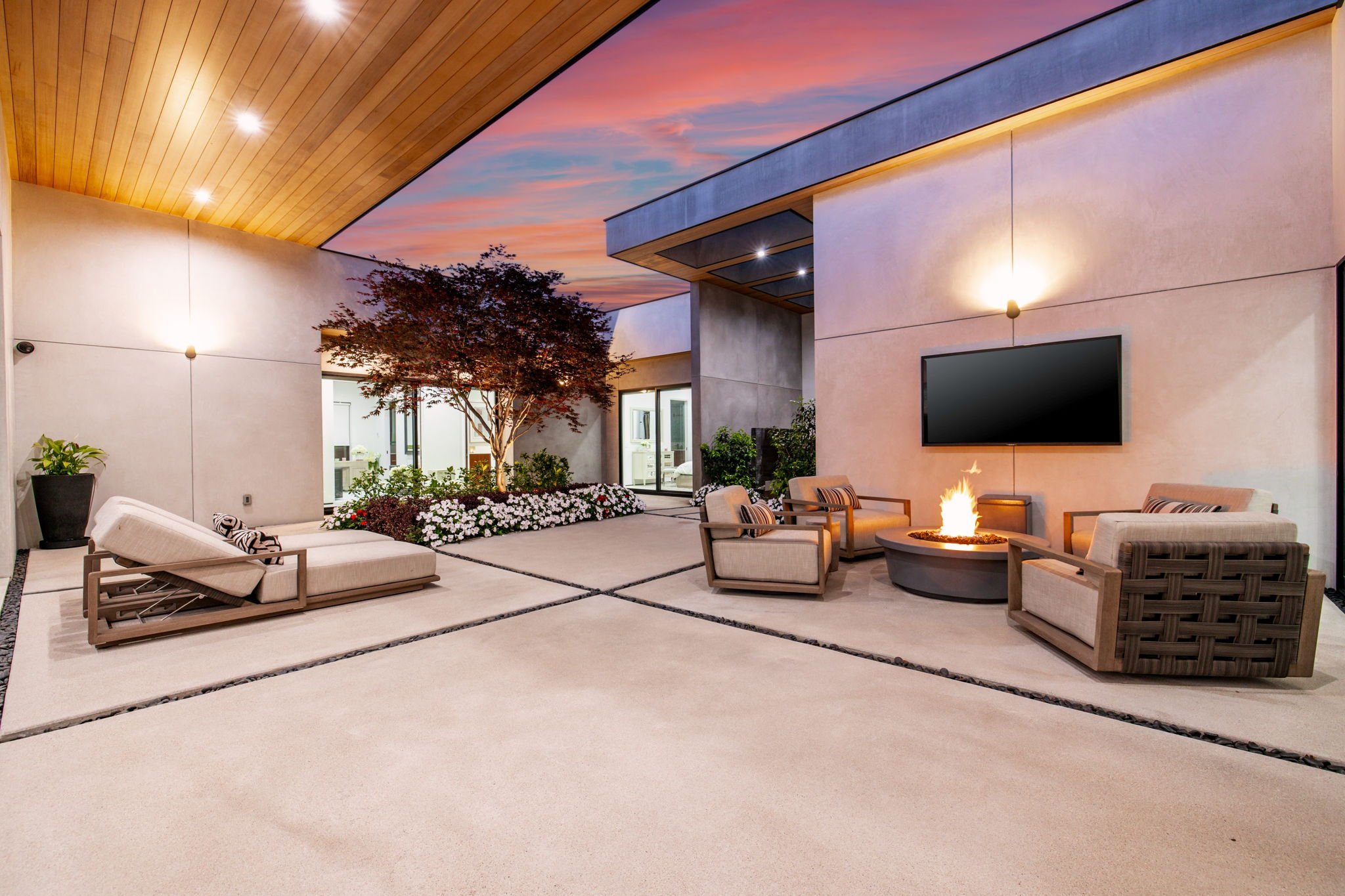 California_Real_Estate_Photography_CountryClup-148.jpg