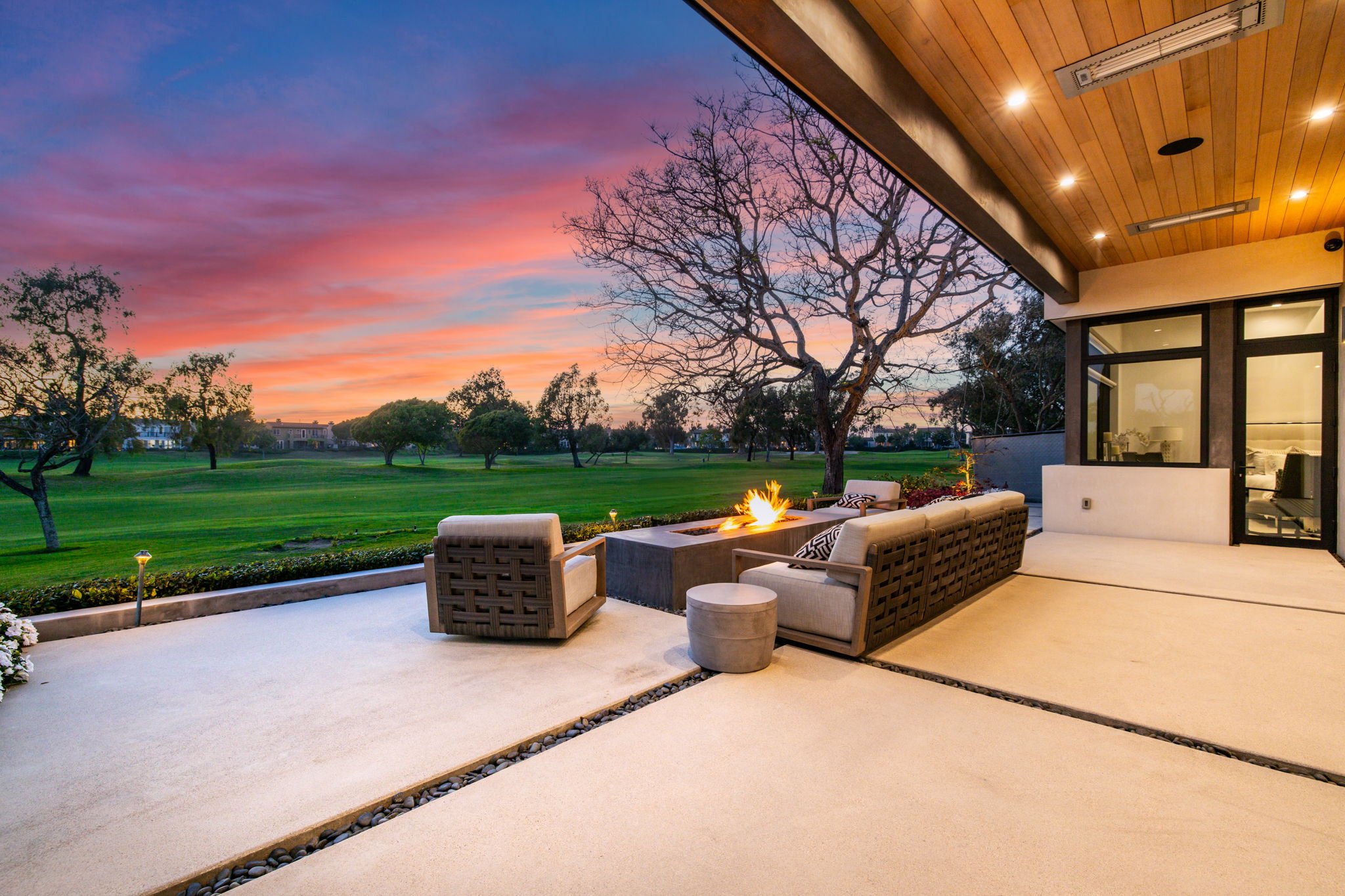 California_Real_Estate_Photography_CountryClup-128.jpg