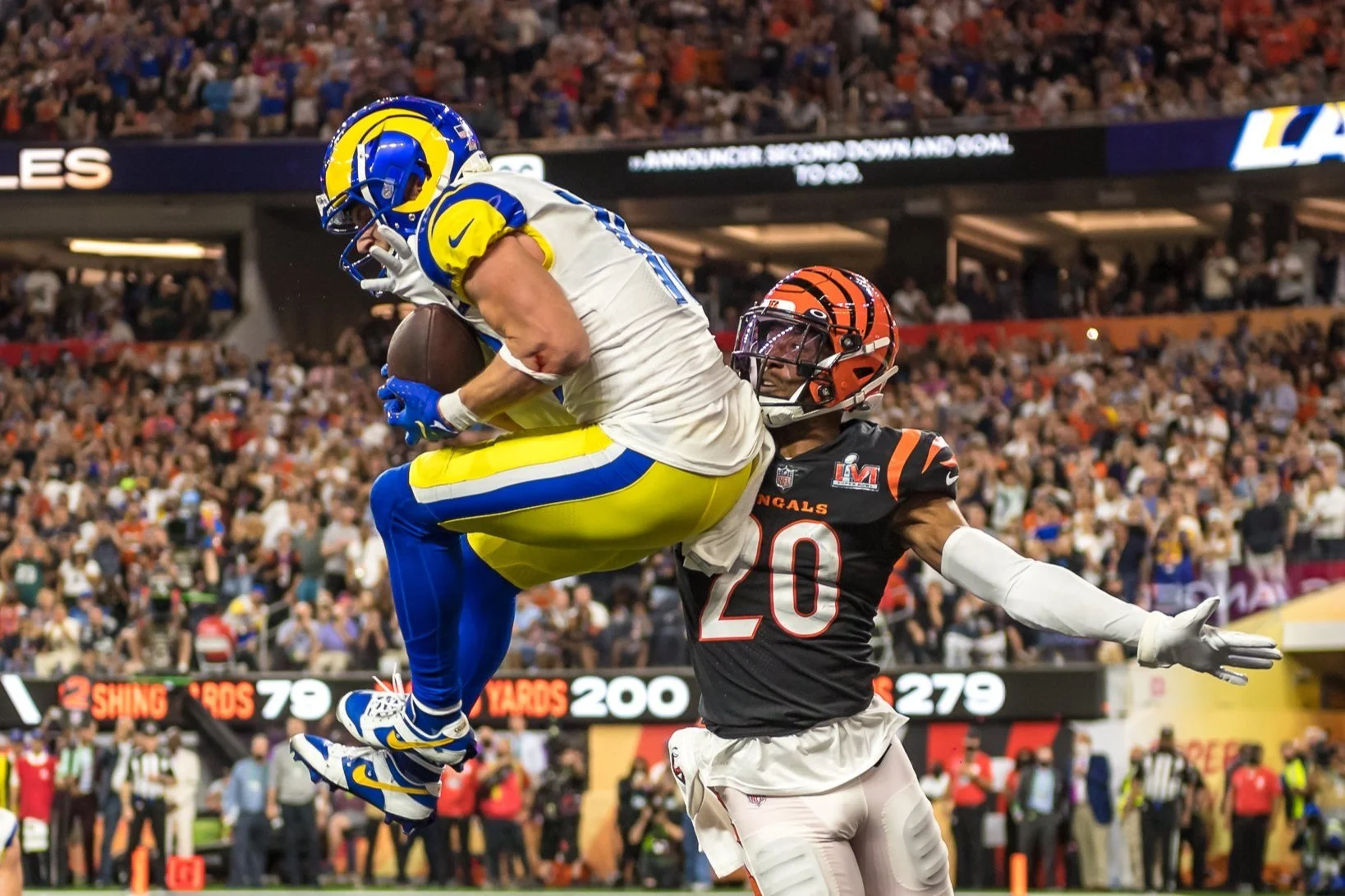 Cooper Kupp catches the game-winning touchdown to help the LA Rams win their first Super Bowl in Los Angeles