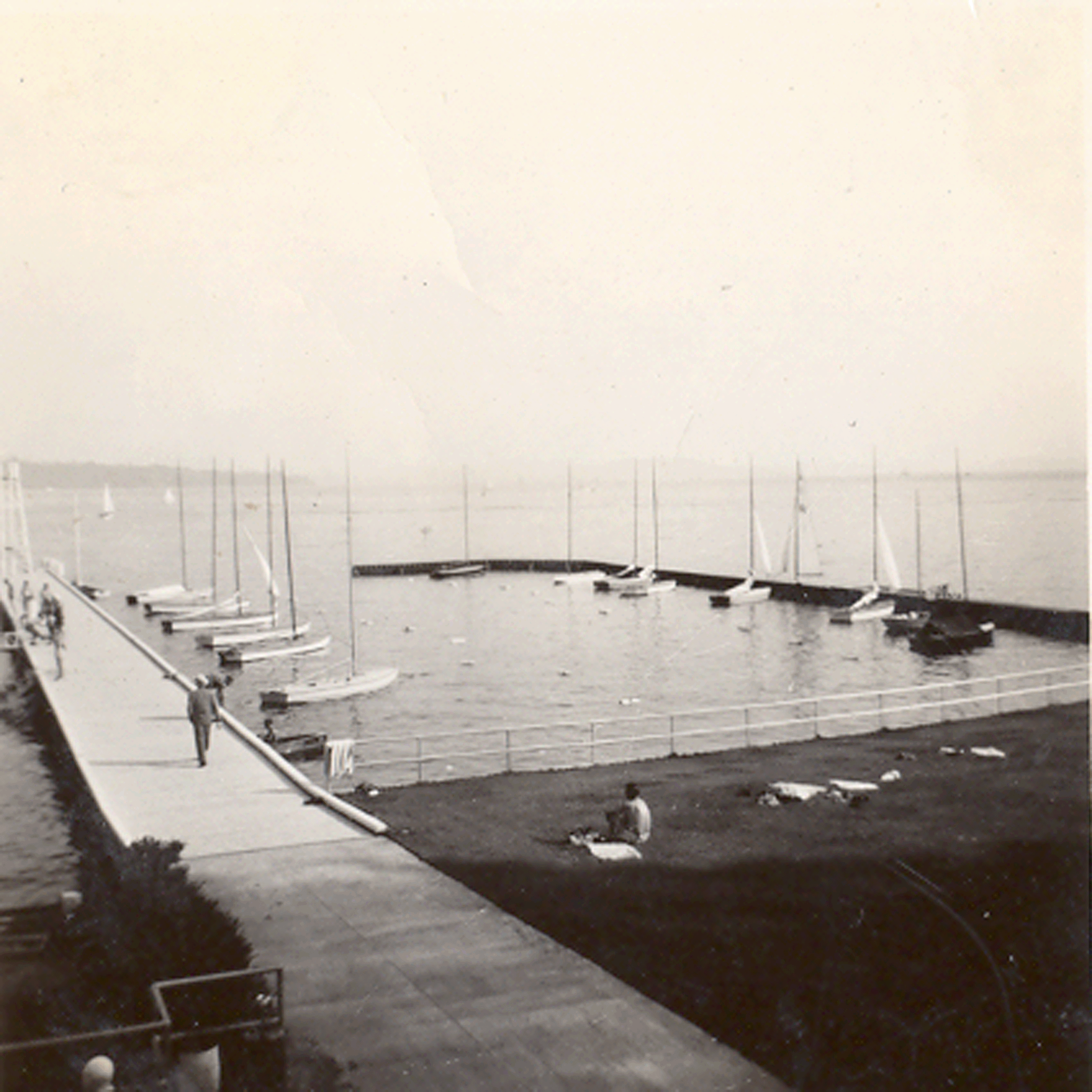 wright_lbc1950.gif