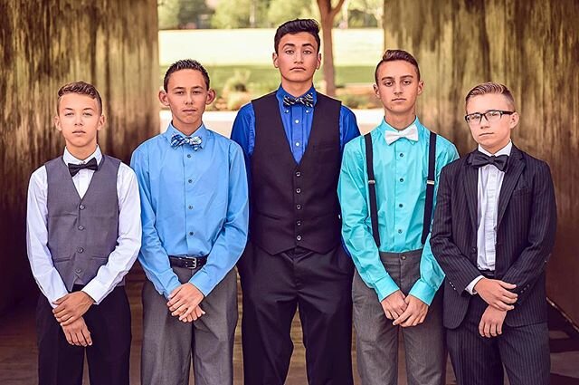 These boys are ready to dance 🕺🏽🕺🏽 Message me to book a photoshoot in Surprise or Flagstaff!💃🏼