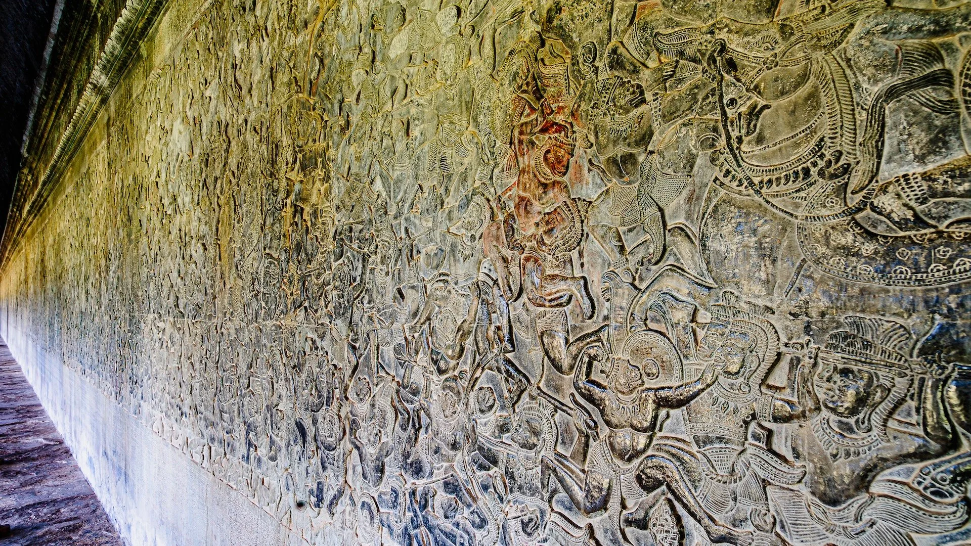 Interior Wall Engraving IV - Cambodian history on a one long wall