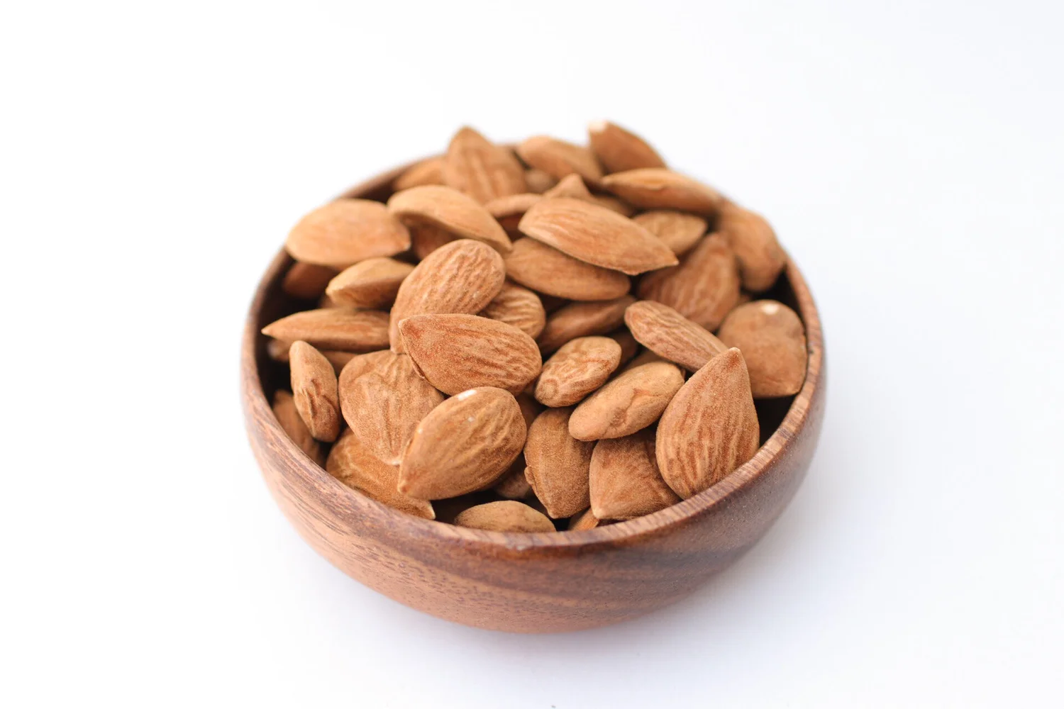 生アーモンド 皮付き Nue By Totoya