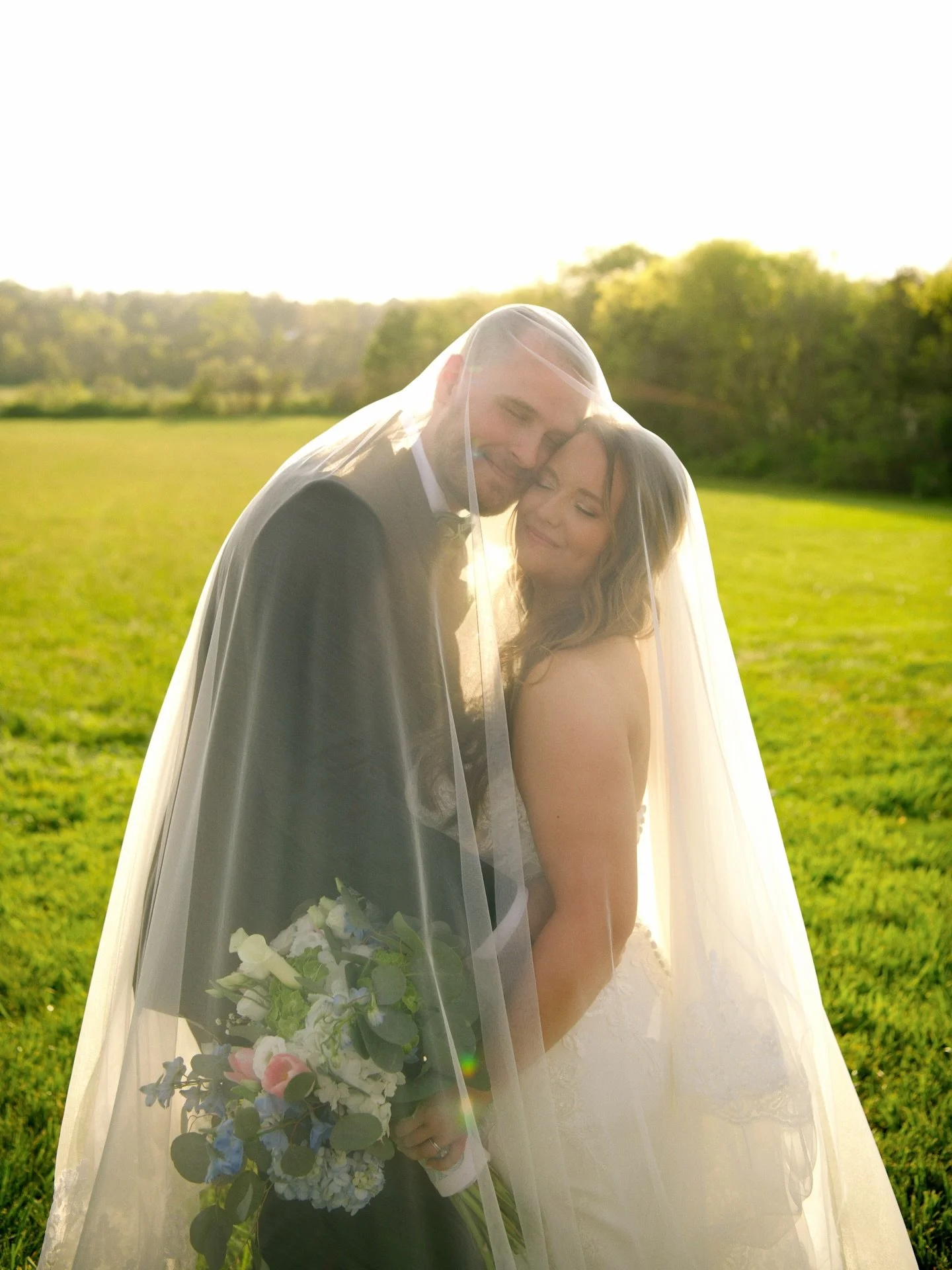 Morgan and Jared are officially married&mdash;and let&rsquo;s just say, these veil shots are unforgettable✨!! Direct sunlight, the most beautiful couple, and the perfect veil&hellip;yesterday felt like an absolute dream!! I seriously cannot wait to d