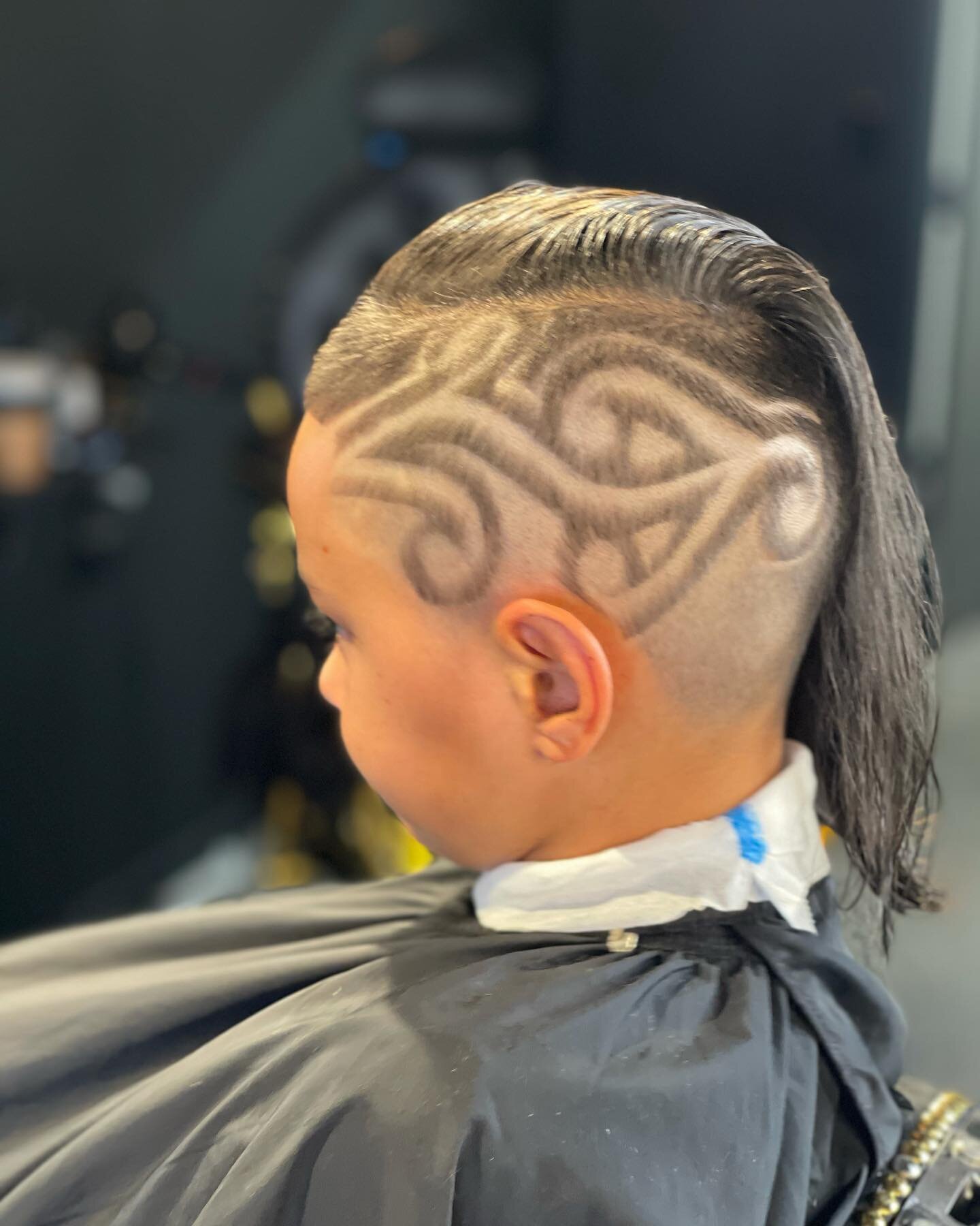 He comes all the way from the Bay of Islands to his favourite barbershop Dr Scissors for this Maori design. 💈💫🤩

We located at 

18 Bakehouse lane, Orewa 

Opposite dear coasties and subway 

Visit our website 
www.drscissors.co.nz

Open 7 days a 