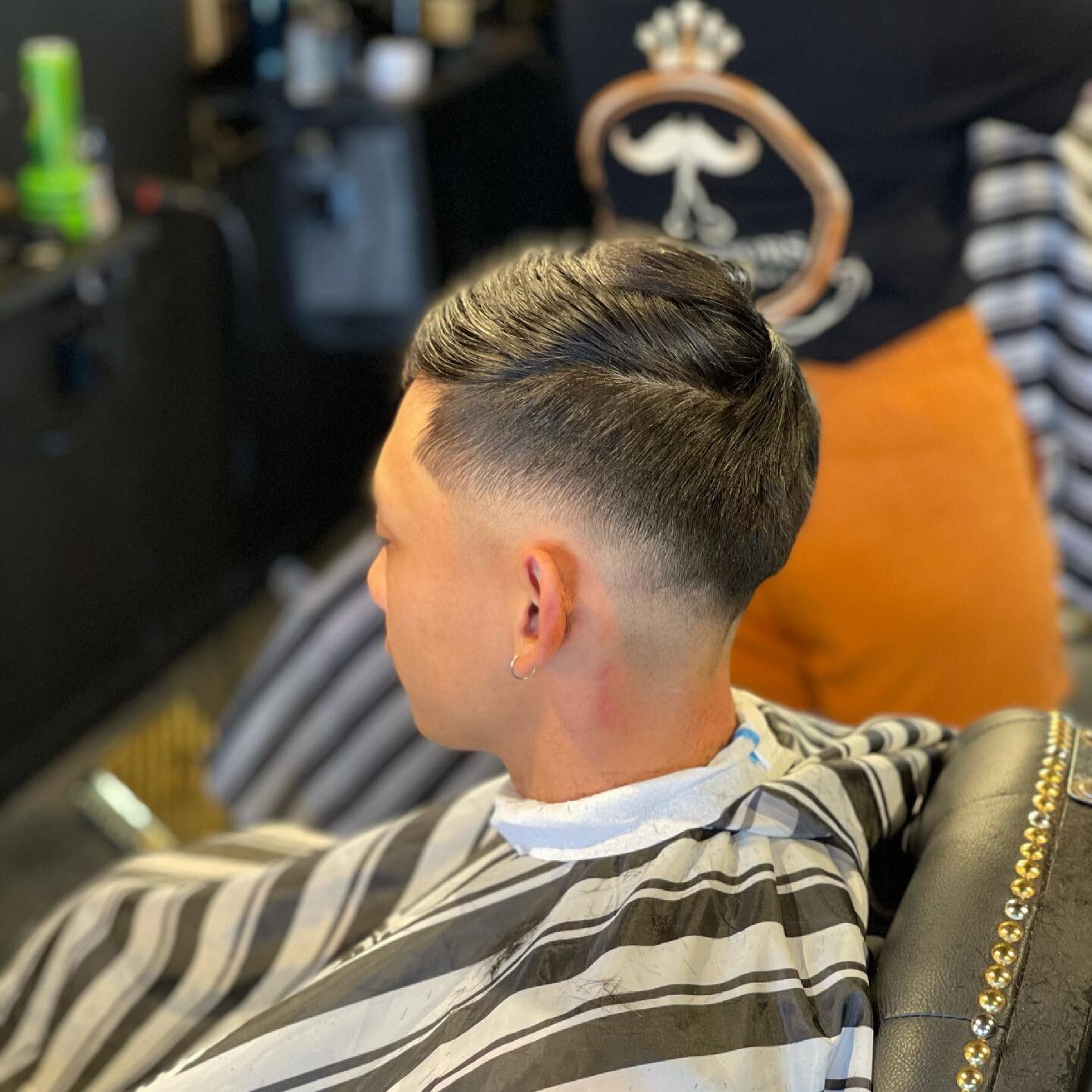 Come and see us at 
18 Bakehouse lane, Orewa

Opposite Dear Coasties and Subway 

Open 7 days a week 💈 💫 

visit our website 
www.drscissors.co.nz

#barber 
#barbershop 
#fades 
#fadesfordays 
#razorfade 
#blade 
#barbershopconnect 
#orewa 
#norths