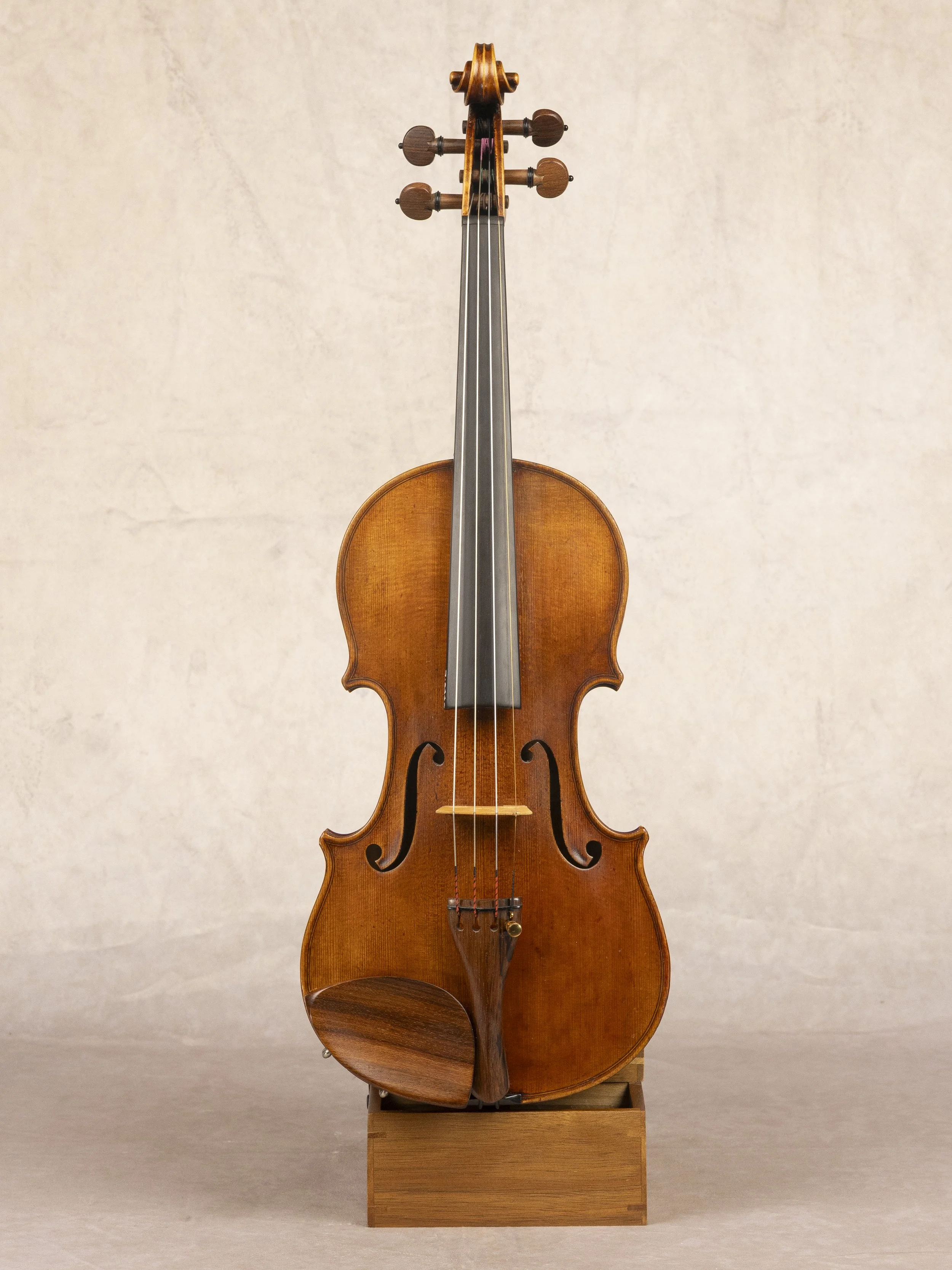 Enrico Robella, E. H. Roth Workshop, Markneukirchen 1925