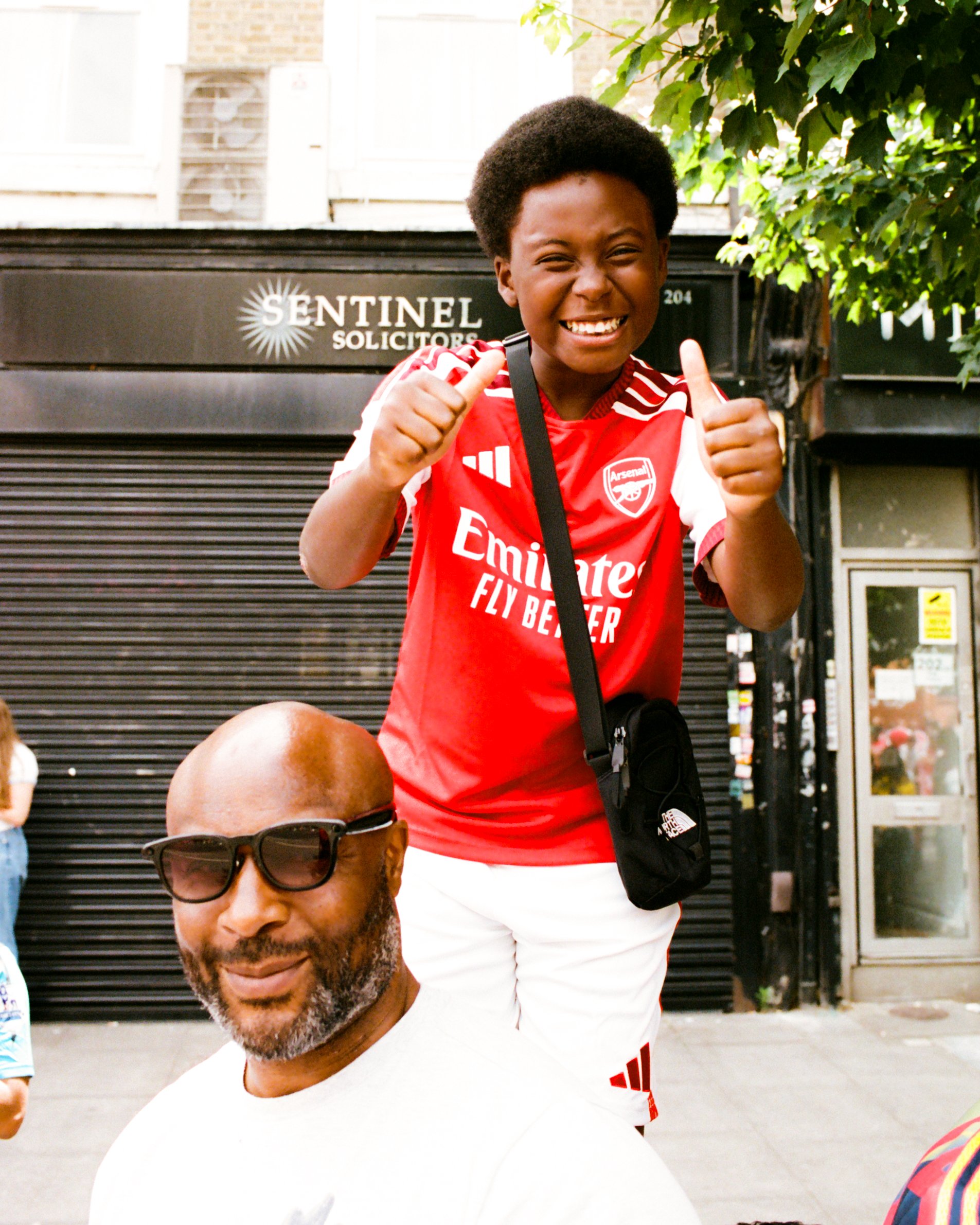 Arsenal_Parade_2026_SamuelMironko_Film_Fans003329820025.jpg