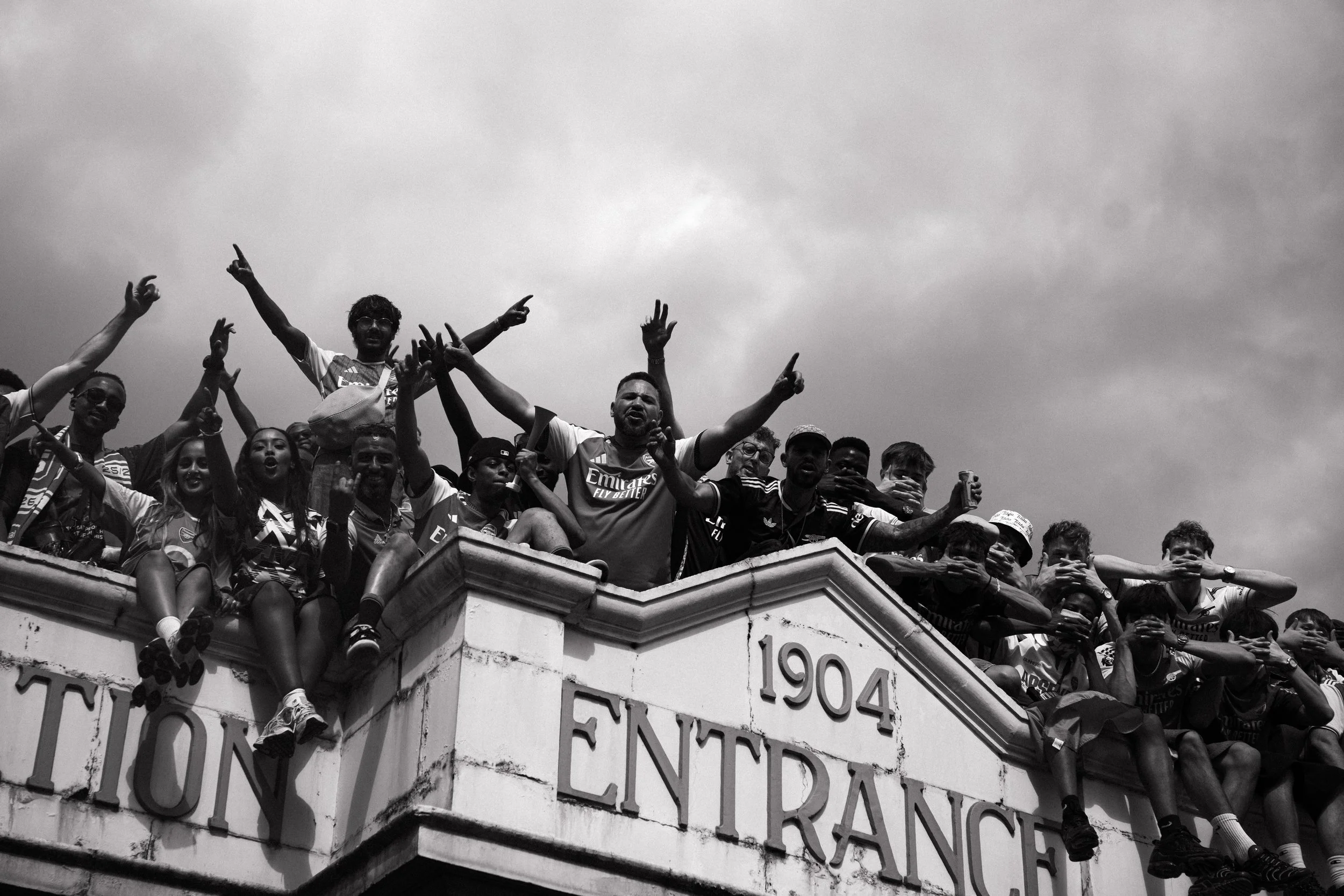 Arsenal_Parade_2026_SamuelMironko_FansSGM01135.jpg