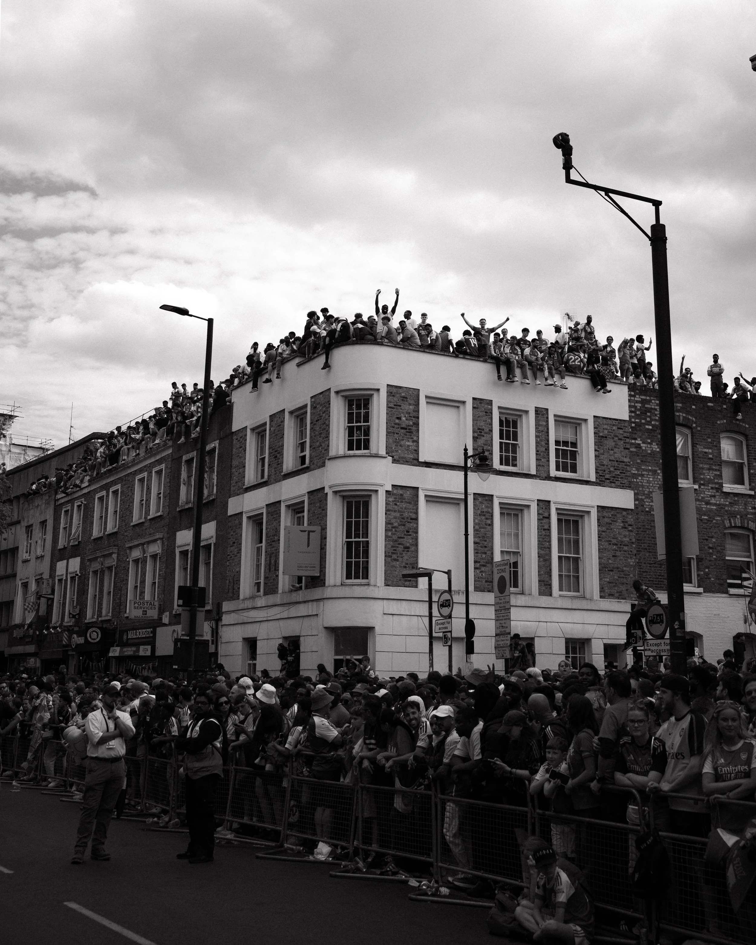 Arsenal_Parade_2026_SamuelMironko_FansSGM01072.jpg
