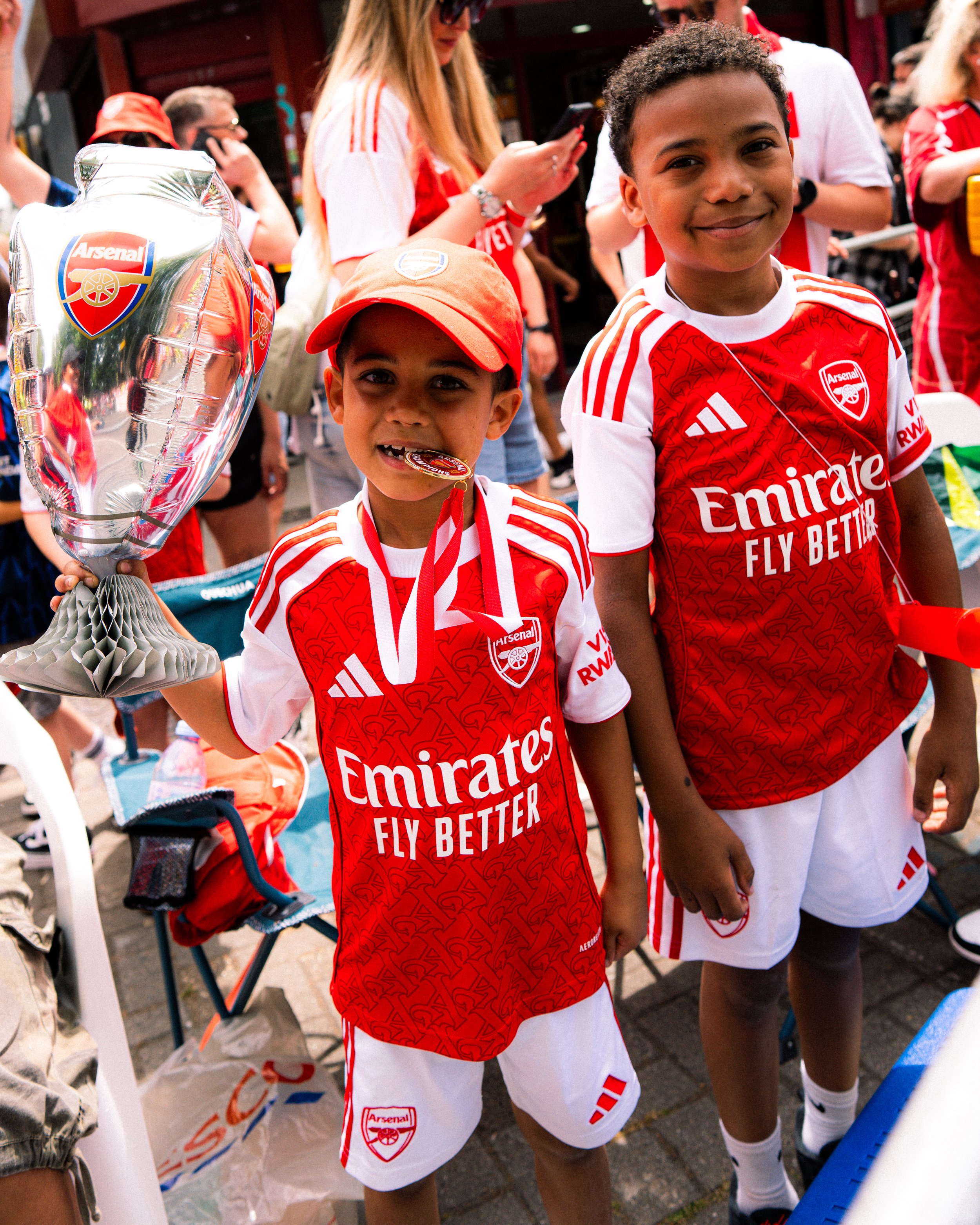 Arsenal_Parade_2026_SamuelMironko_FansSGM09559.jpg