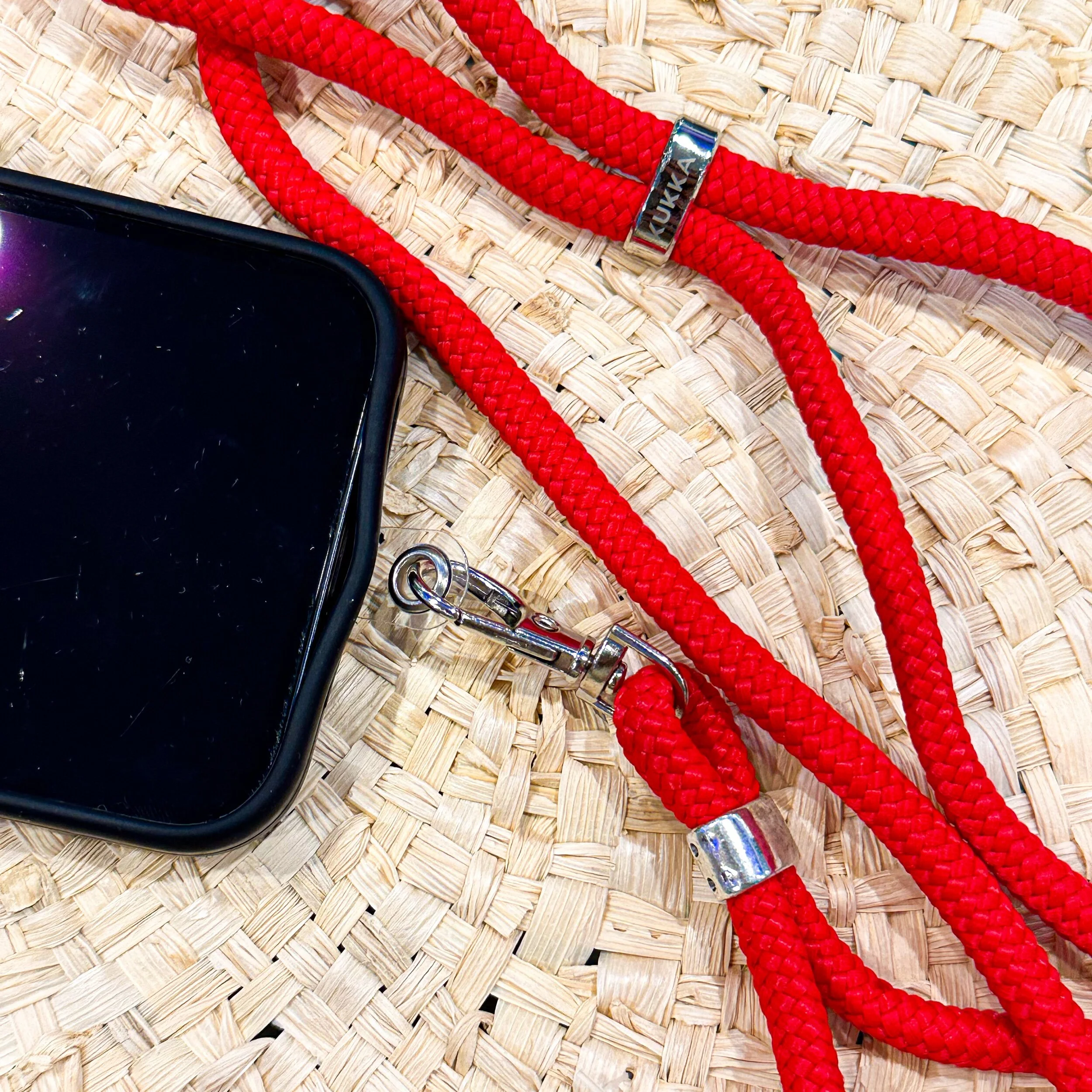 0EEB97E1-C856-4D28-94CA-F54F84ED2E82