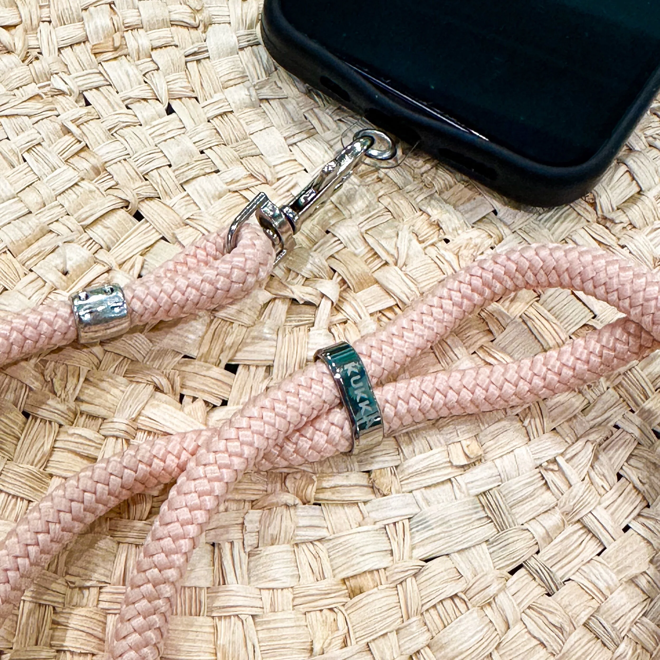 96AA6C46-0ED3-4CB8-819F-9438179DDE43