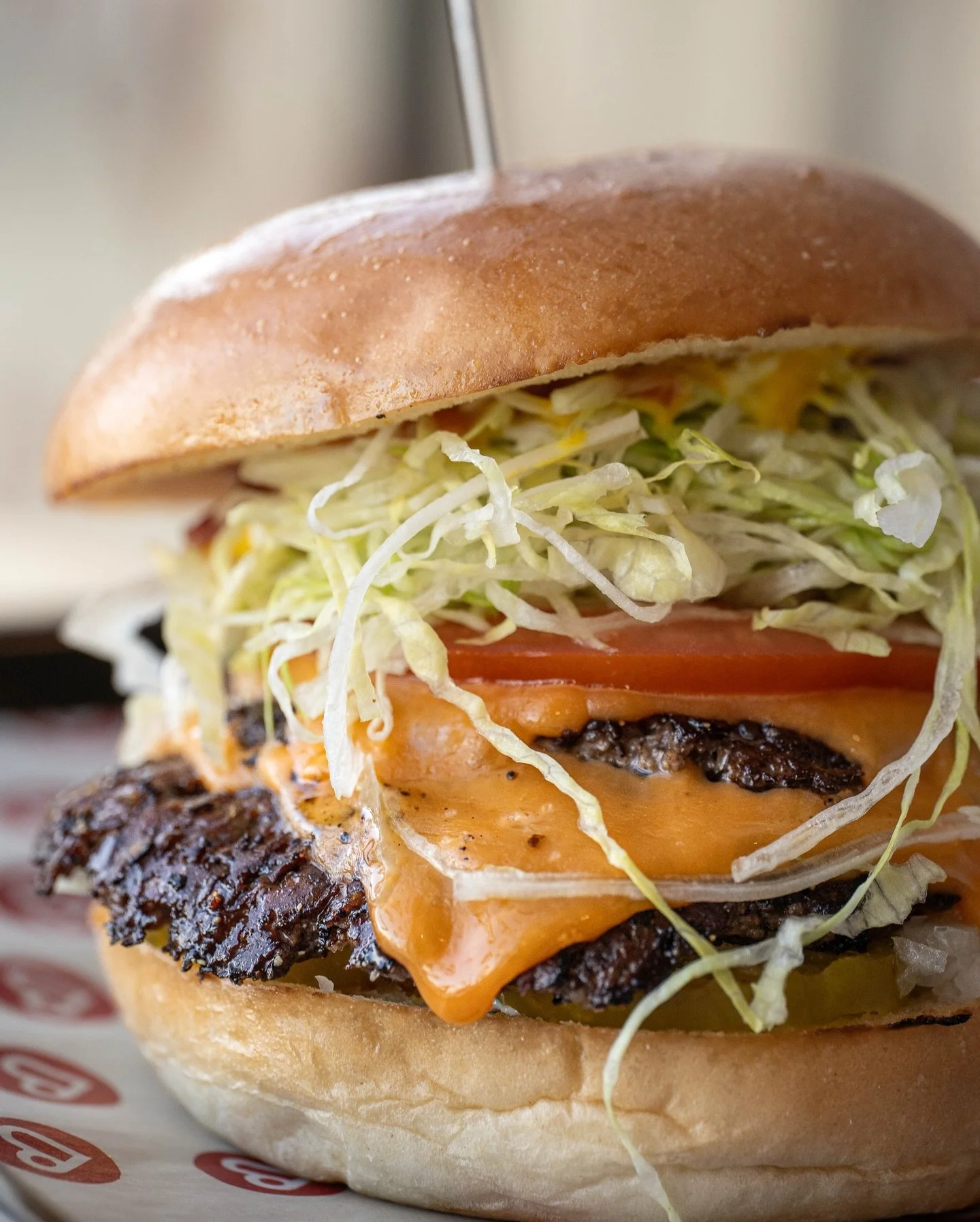 🤤🍔Because everyone deserves a cheat day 

Join us for Smash Burger Sunday! Today and every Sunday! Only at Regent! 

#smashburgers #cheeseburgers #cheatday #yummm #sundayfunday