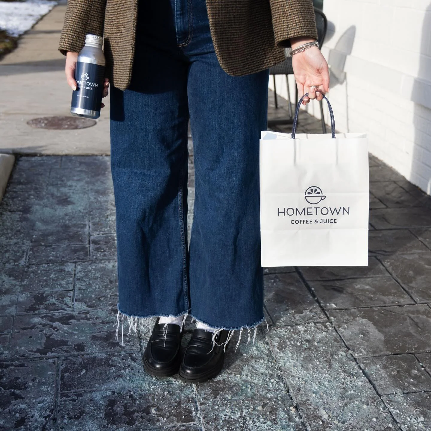 The post-holiday slump is real. Let us handle the caffeine and the cooking.

Skip the line! Order online using our new app&mdash;available now on the App Store.