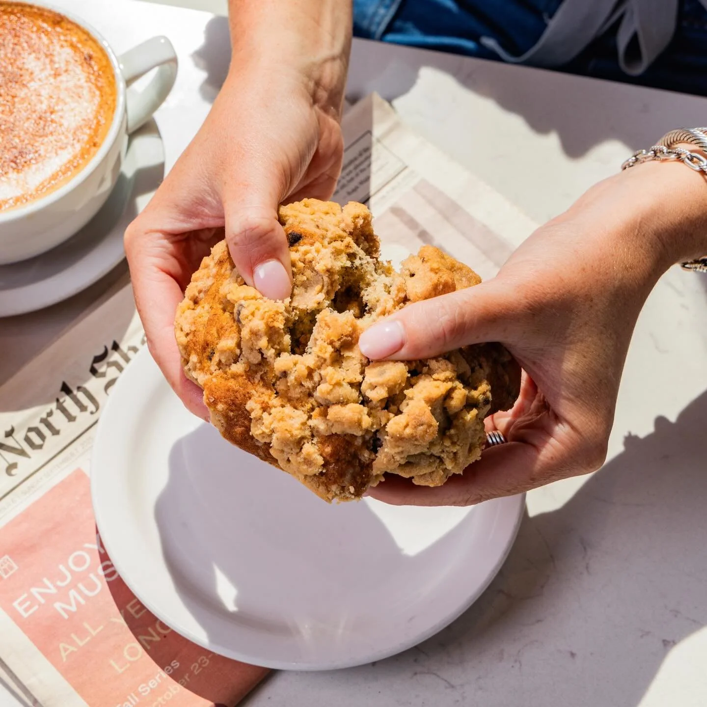 @hotcakesbakerygoods muffins: you just have to taste them to understand&hellip;

 Find them fresh in the pastry case, daily.