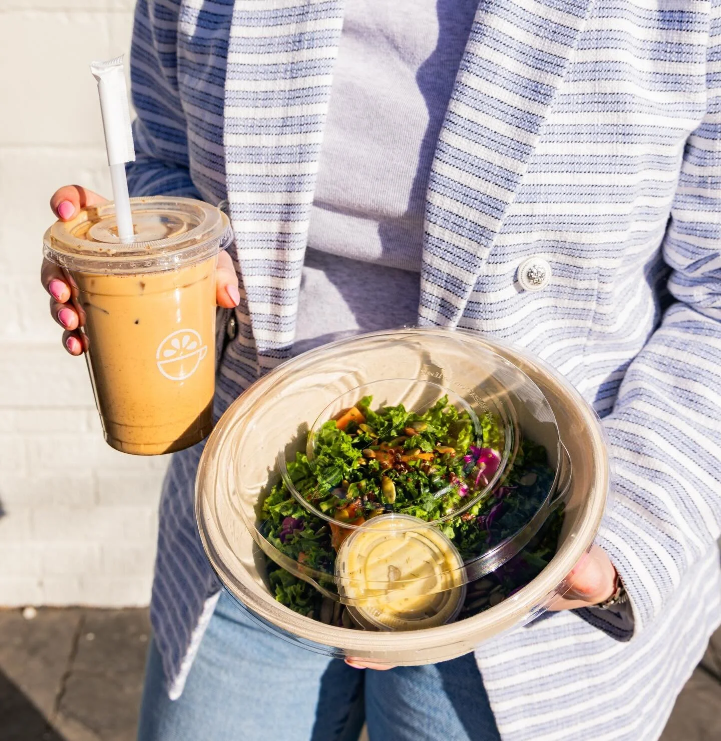 Skip the line, order online.

With our mobile app ordering and curbside pickup, feel like a true Hometown VIP.