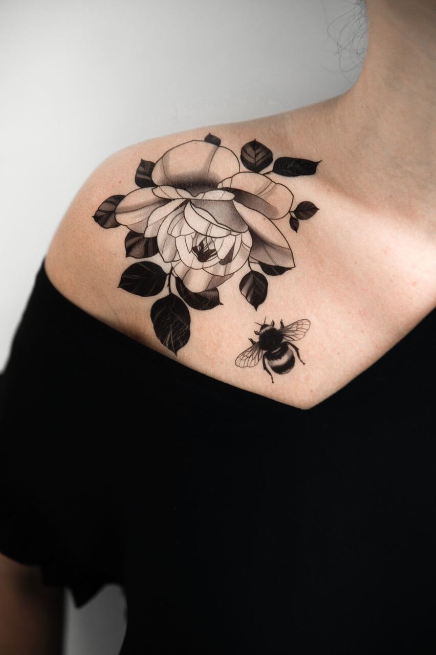 "Bees" temporary tattoo set