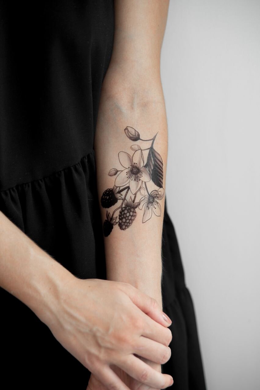 "Blackberry" temporary tattoo