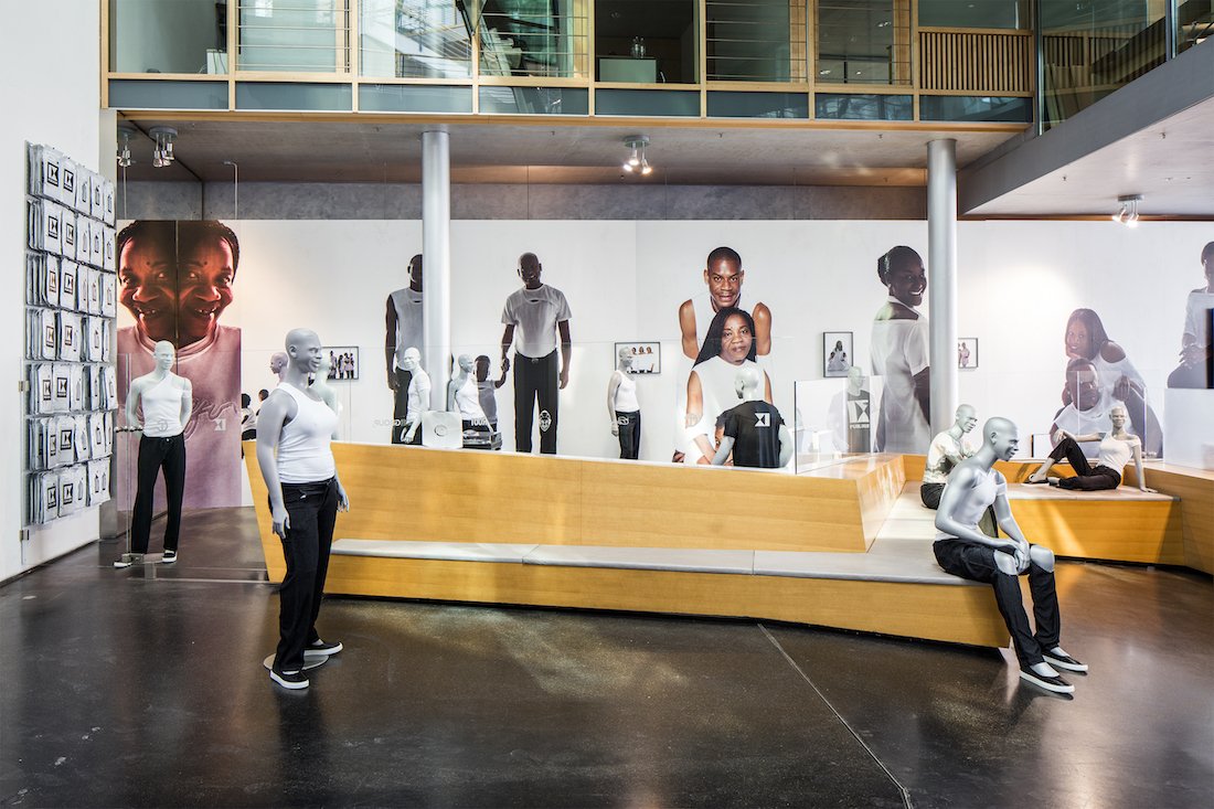 the-dis-curated-berlin-biennale-will-be-as-powerfully-weird-as-youd-imagine-body-image-1465037869.jpg