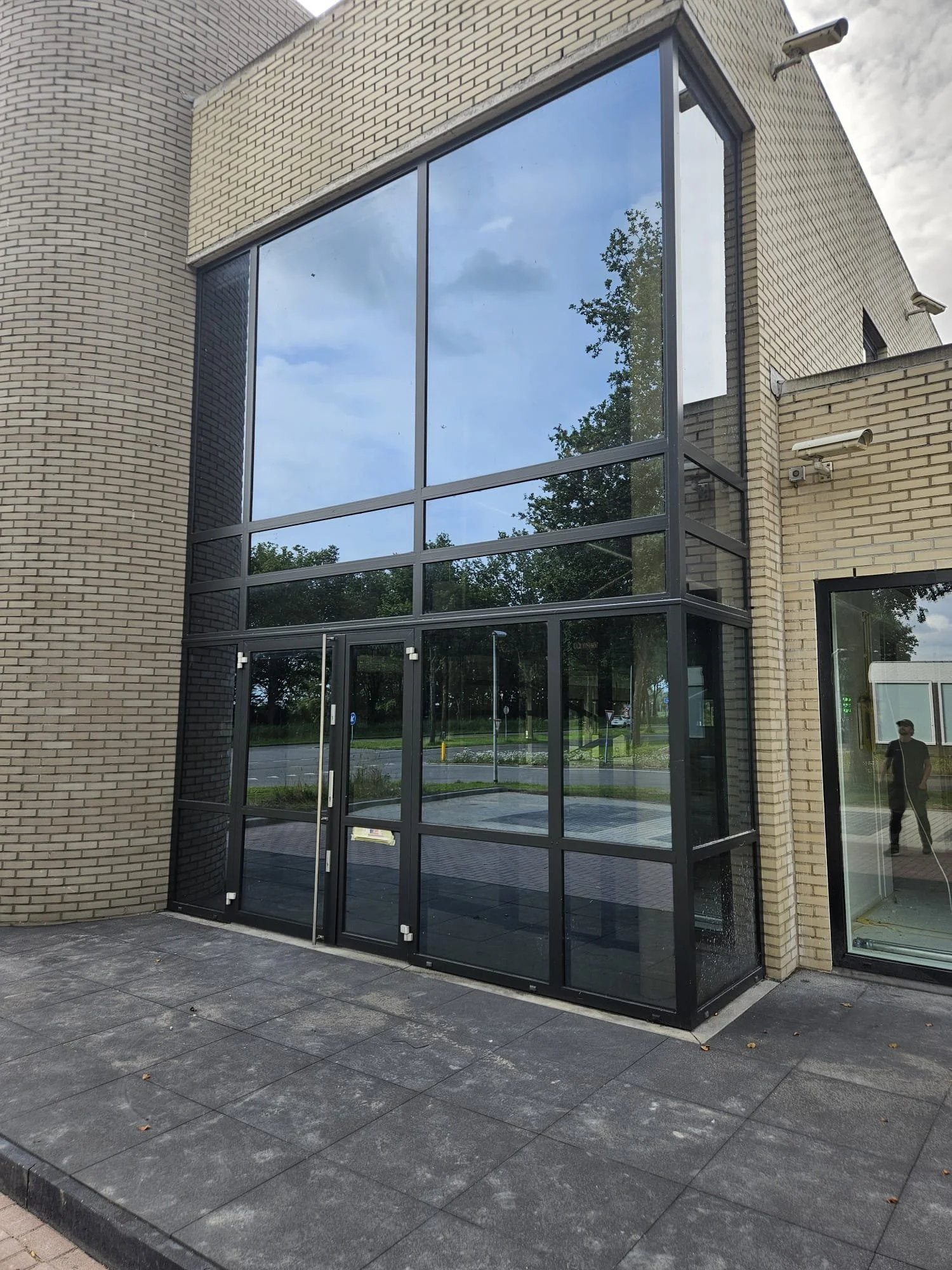 WhatsApp Image 2024-07-01 at 21.19.14.jpeg