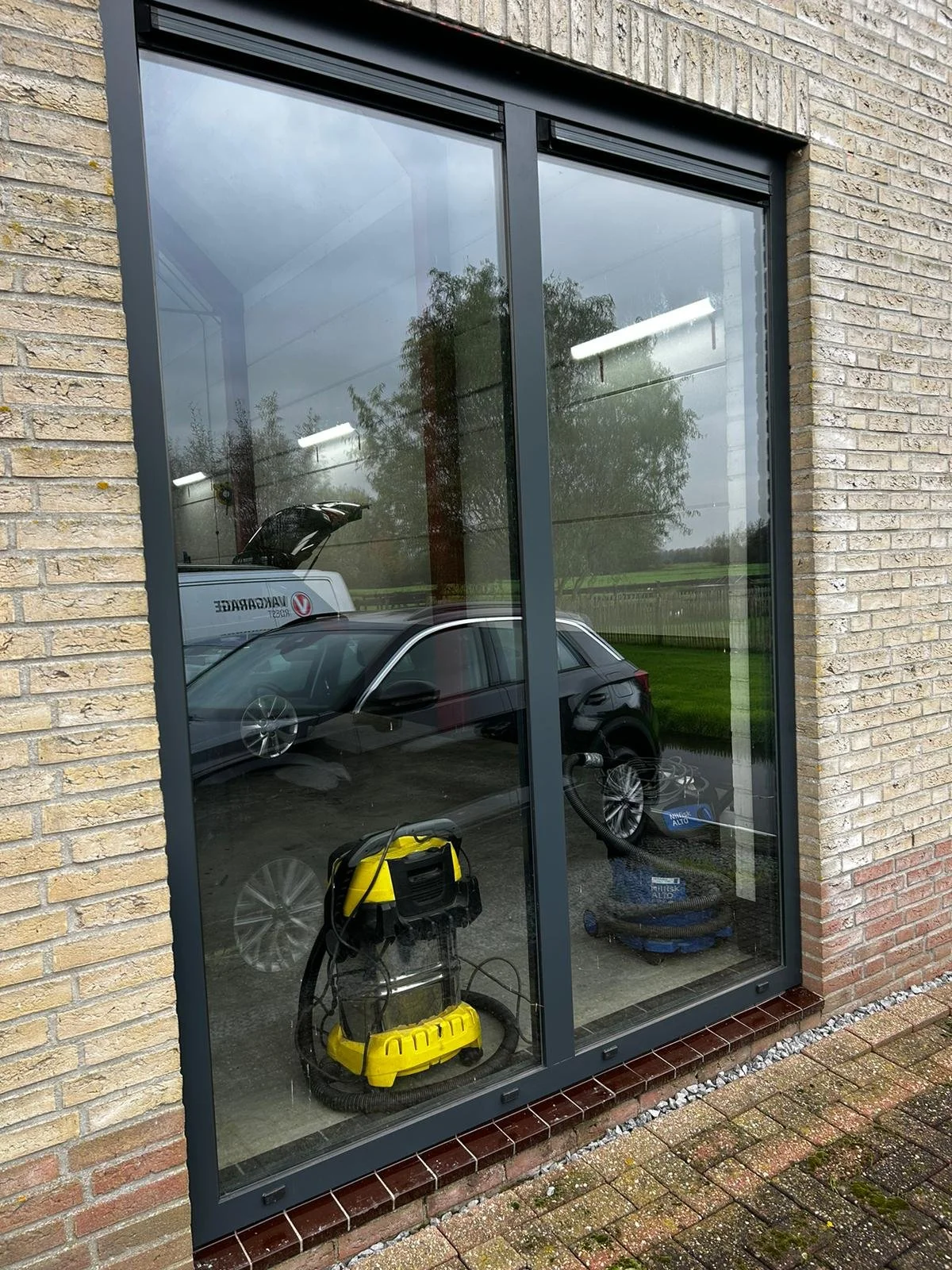 WhatsApp Image 2024-10-30 at 15.44.27 (1).jpeg