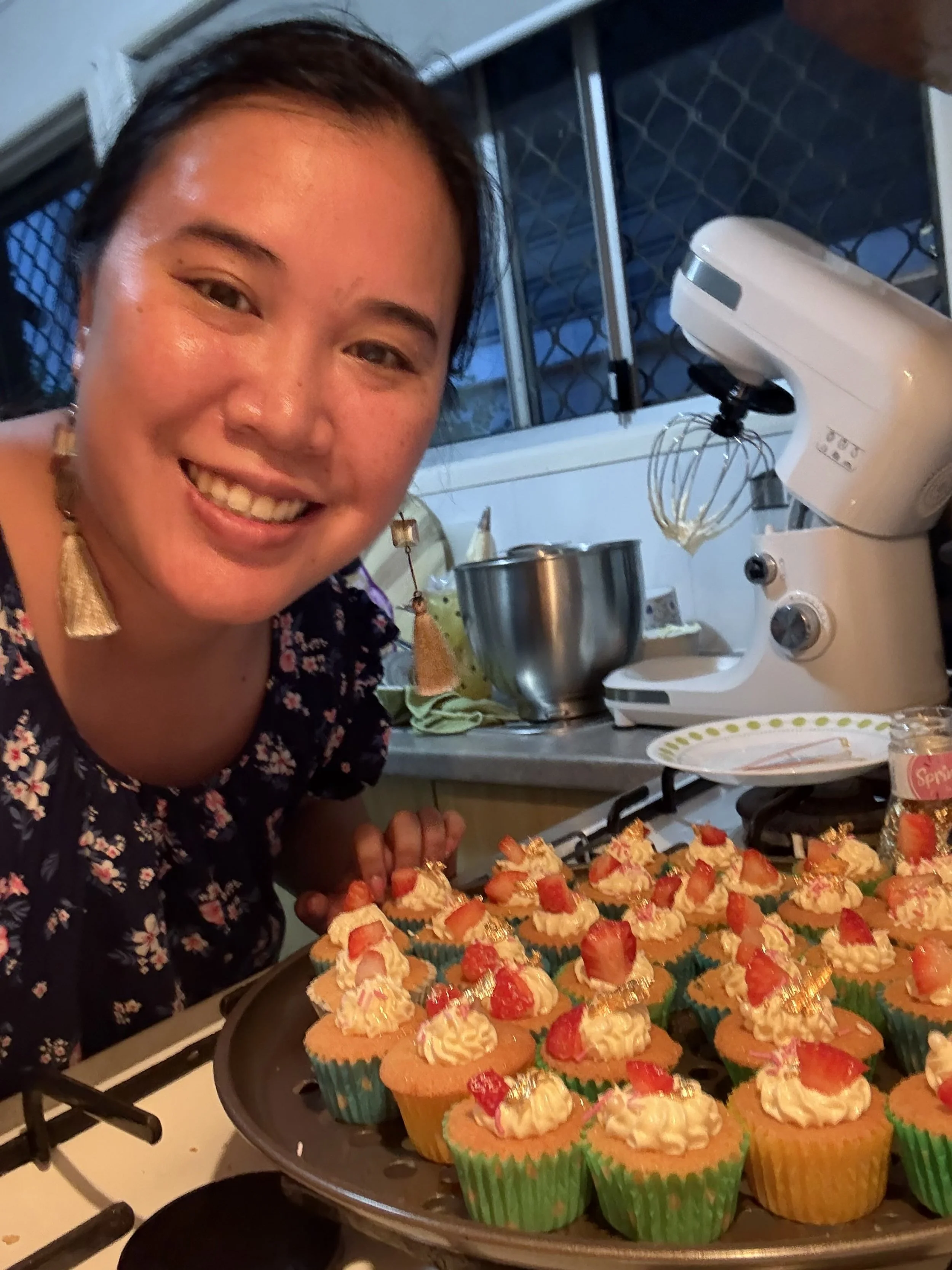 Mini Vanilla Strawberry Cupcakes