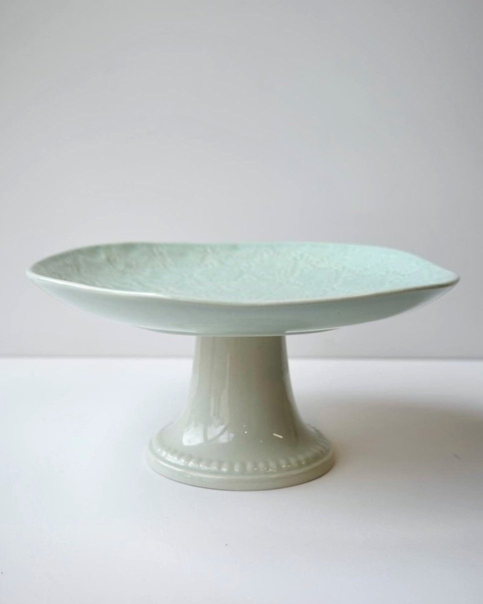 Green Cake Stand