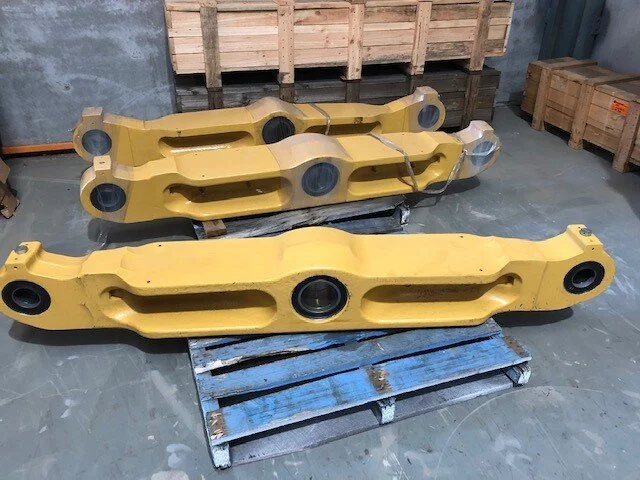 CATERPILLAR – D10R/T EQ Bar 222-3676, 2223682 - $15,000 + GST