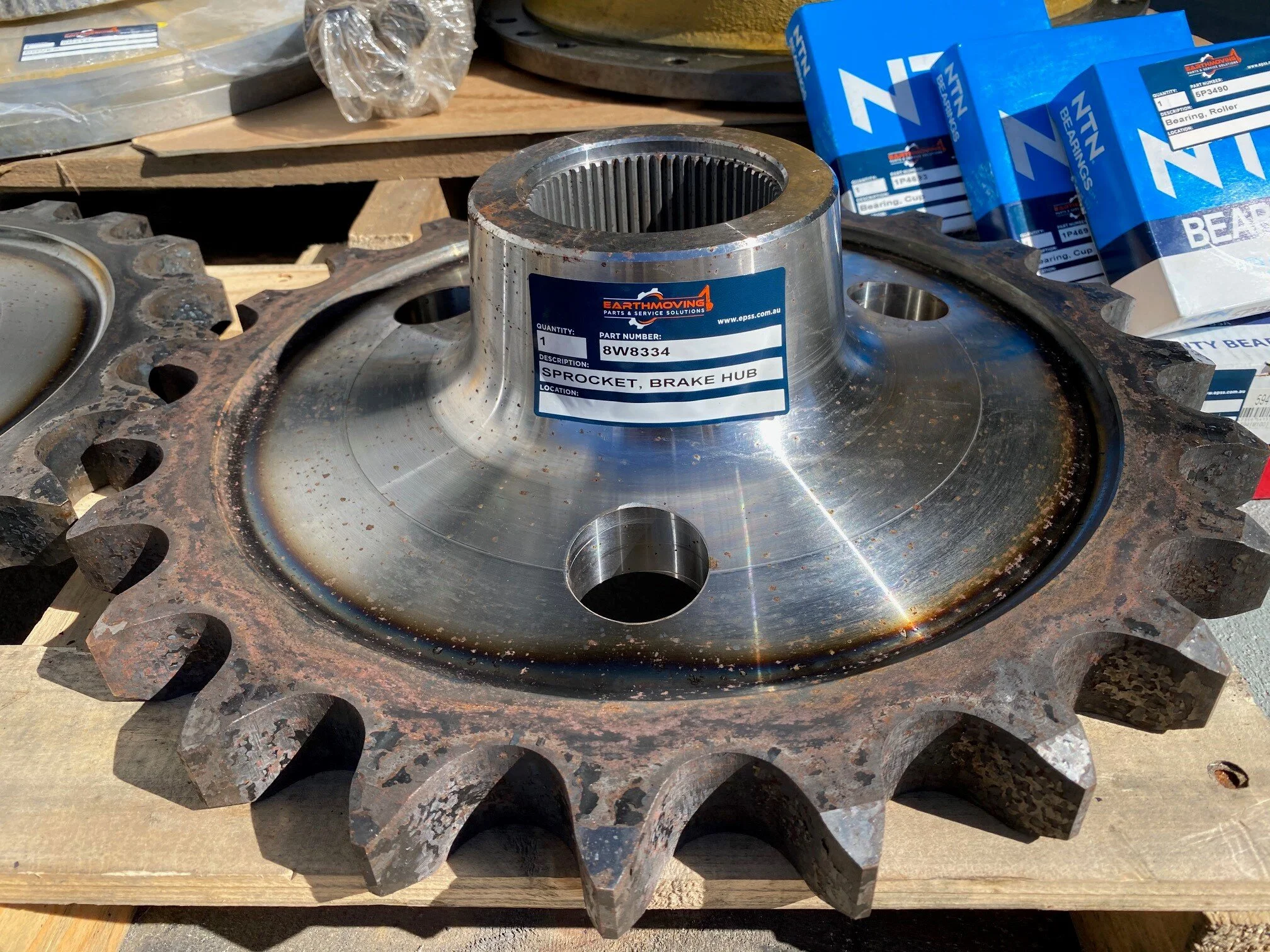 8W8334 - DRIVE SPROCKET $750.00+GST
